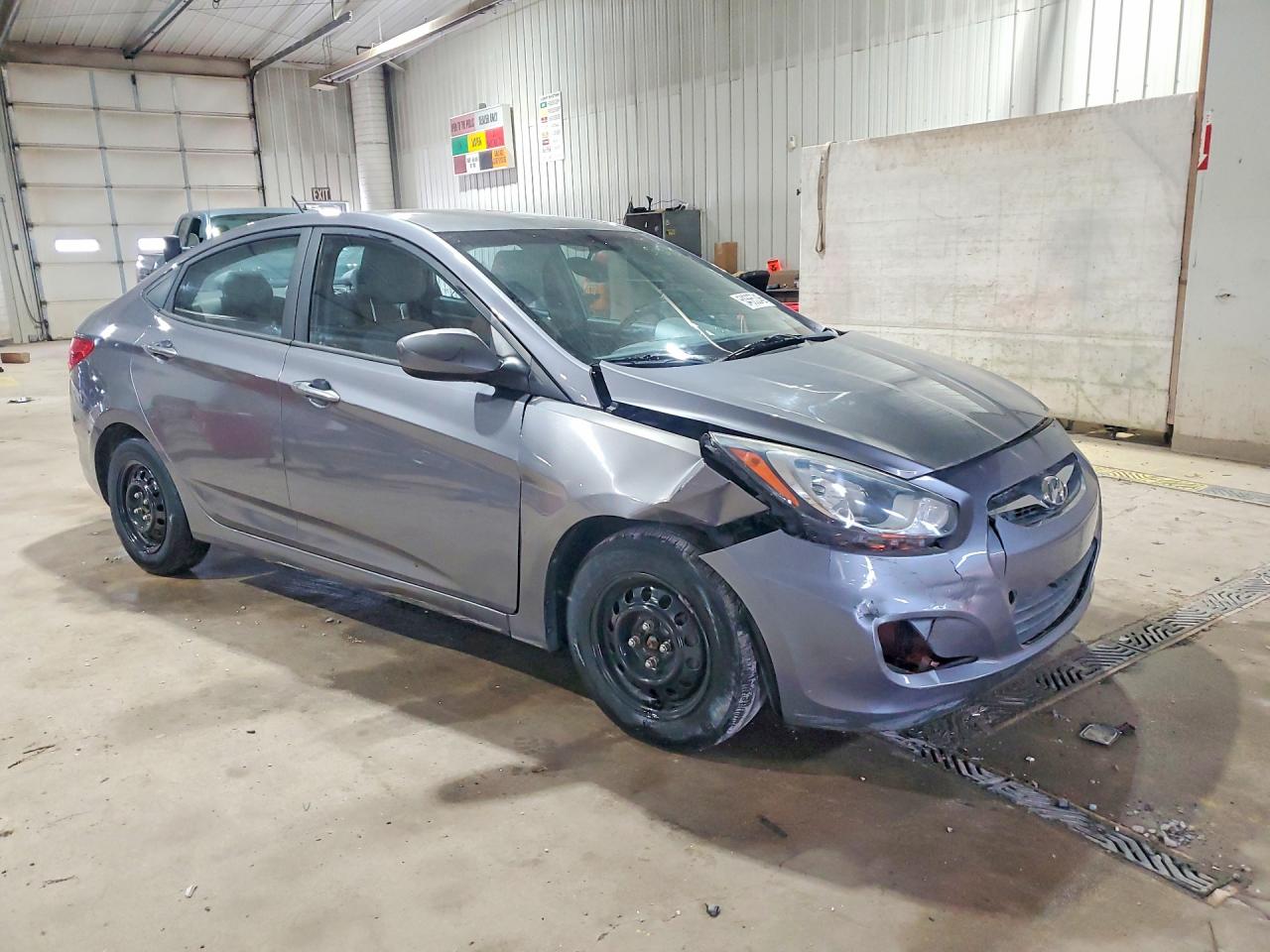 2014 HYUNDAI ACCENT GLS photo 10
