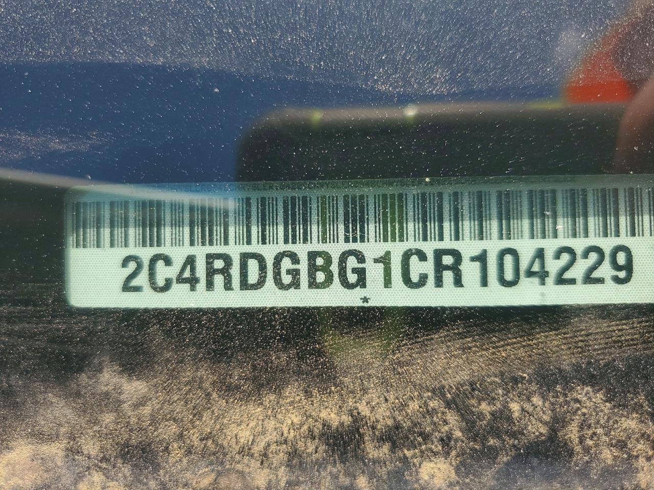 2012 DODGE GRAND CARAVAN SE photo 25