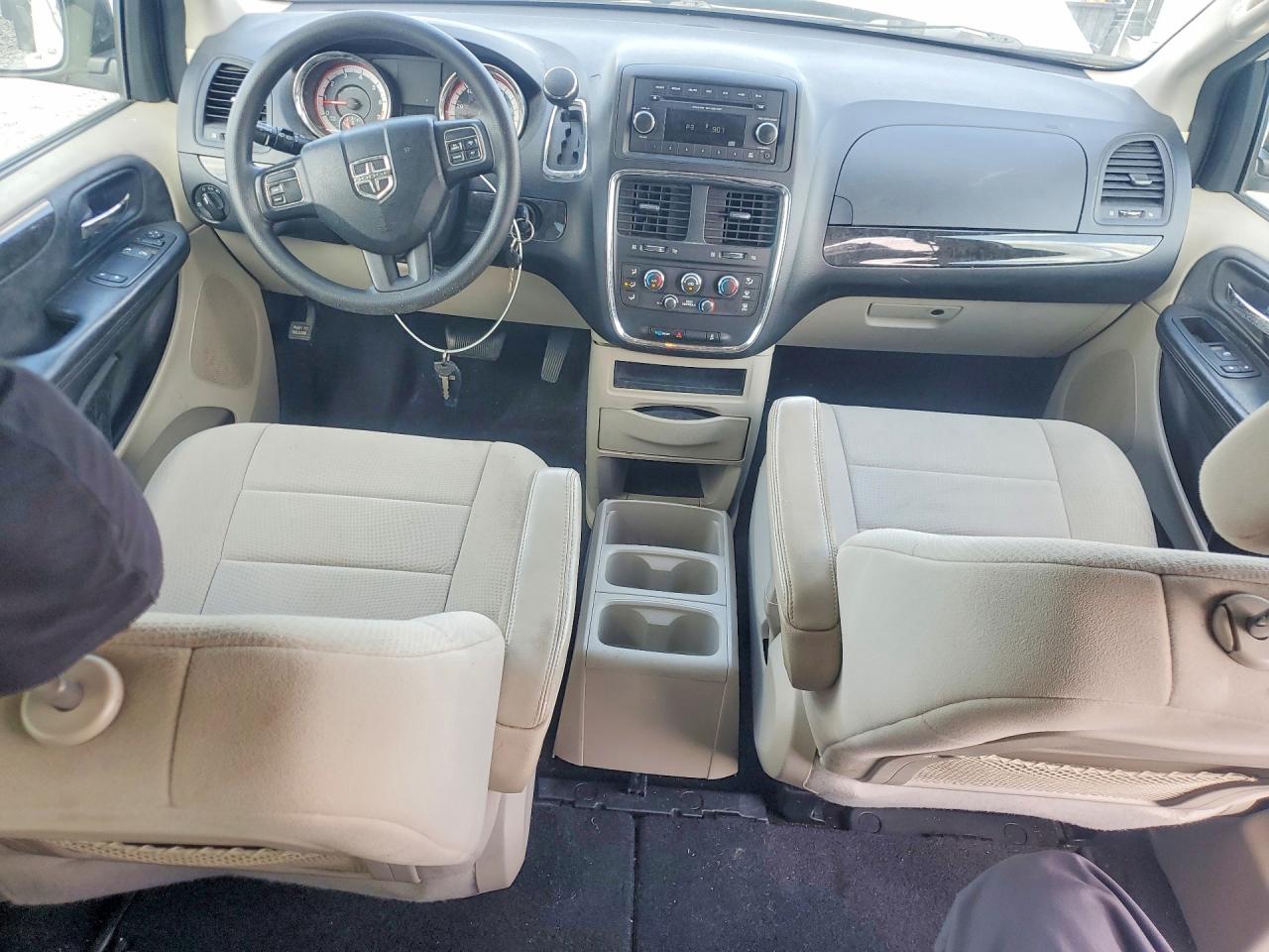 2012 DODGE GRAND CARAVAN SE photo 7