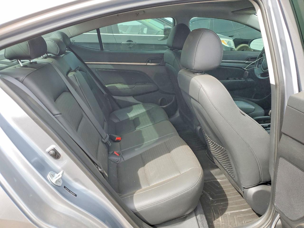 2017 HYUNDAI ELANTRA LIMITED photo 19