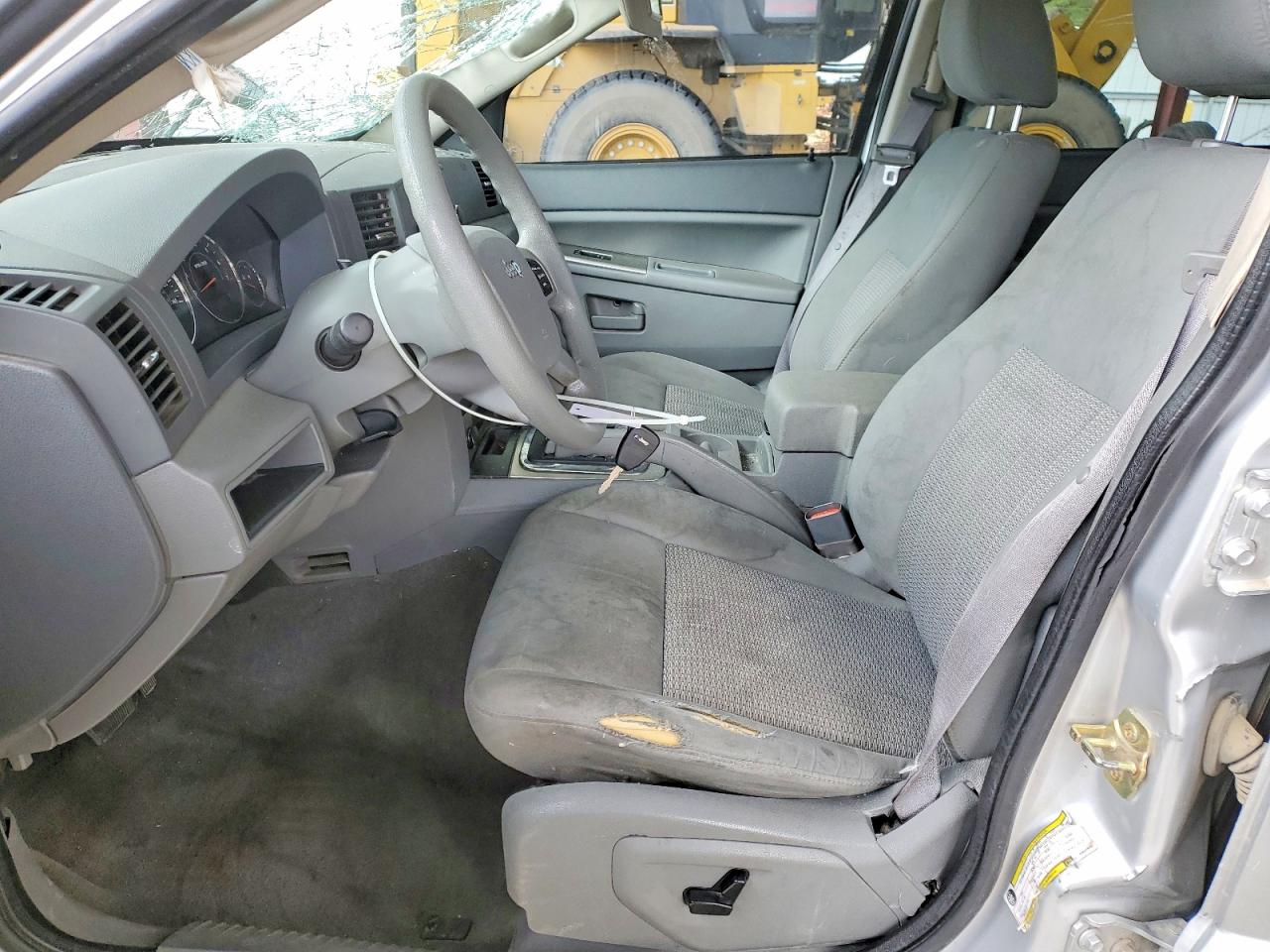 2007 JEEP GRAND CHEROKEE LAREDO photo 13
