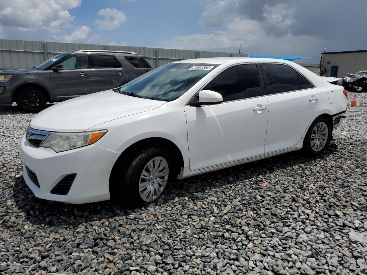 2014 TOYOTA CAMRY