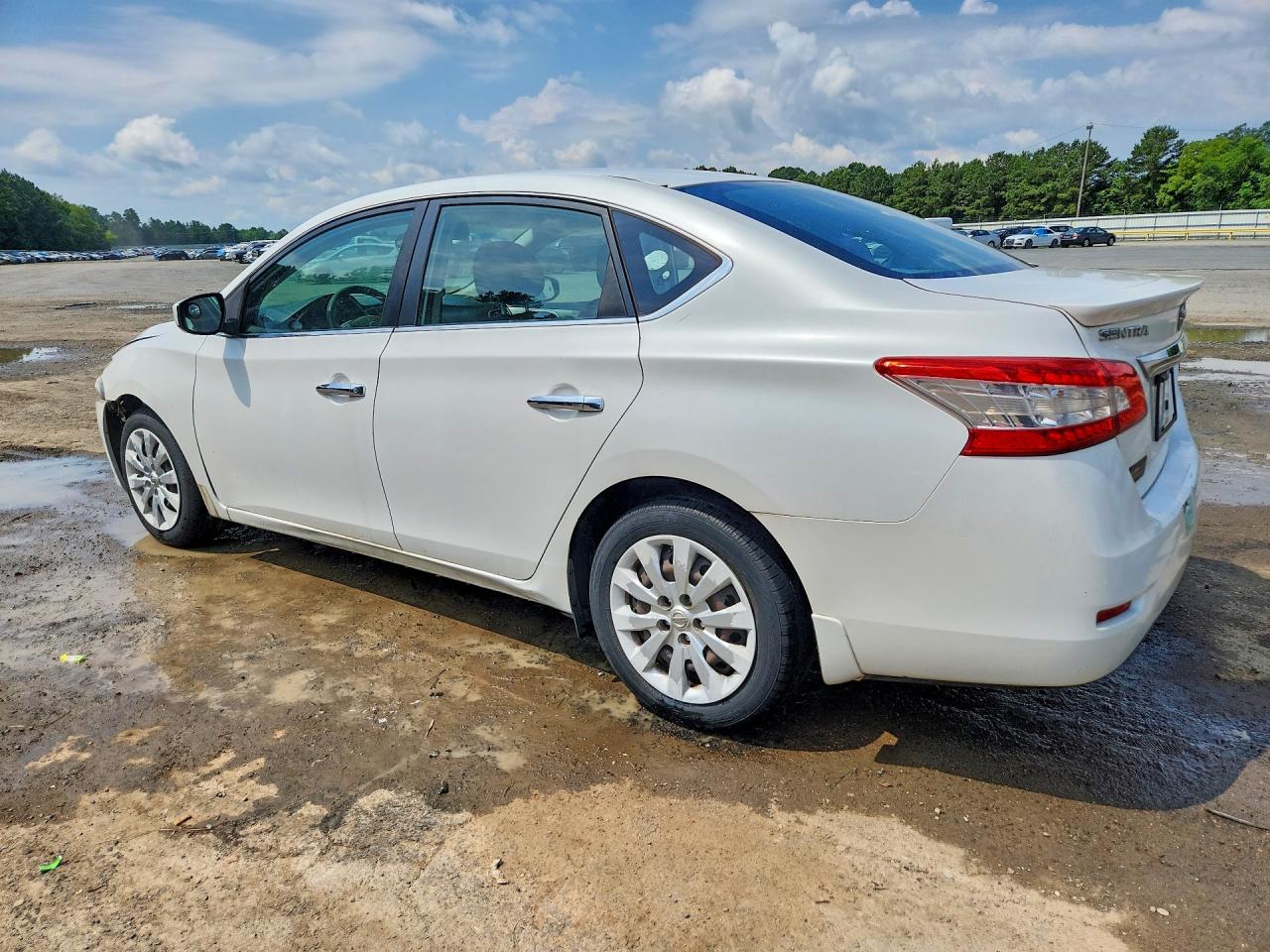 2013 NISSAN SENTRA S photo 3