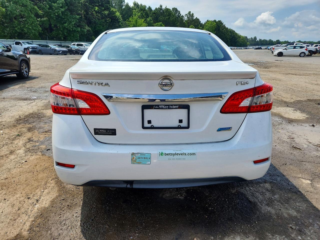 2013 NISSAN SENTRA S photo 11