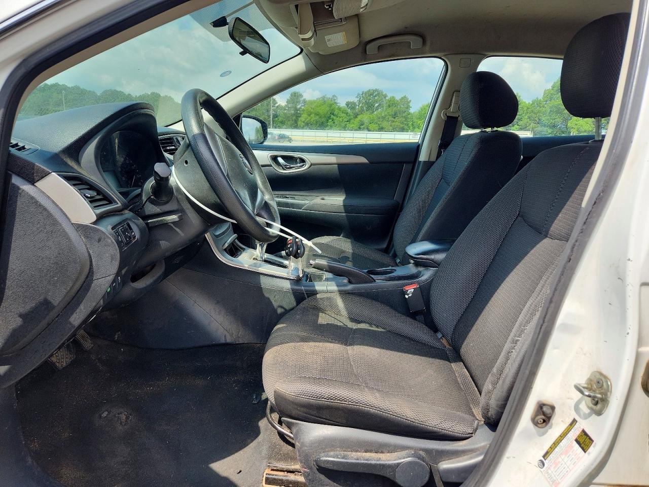 2013 NISSAN SENTRA S photo 13