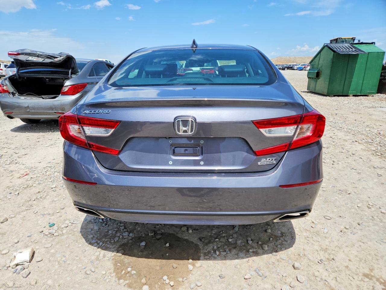 2018 HONDA ACCORD TOURING photo 11