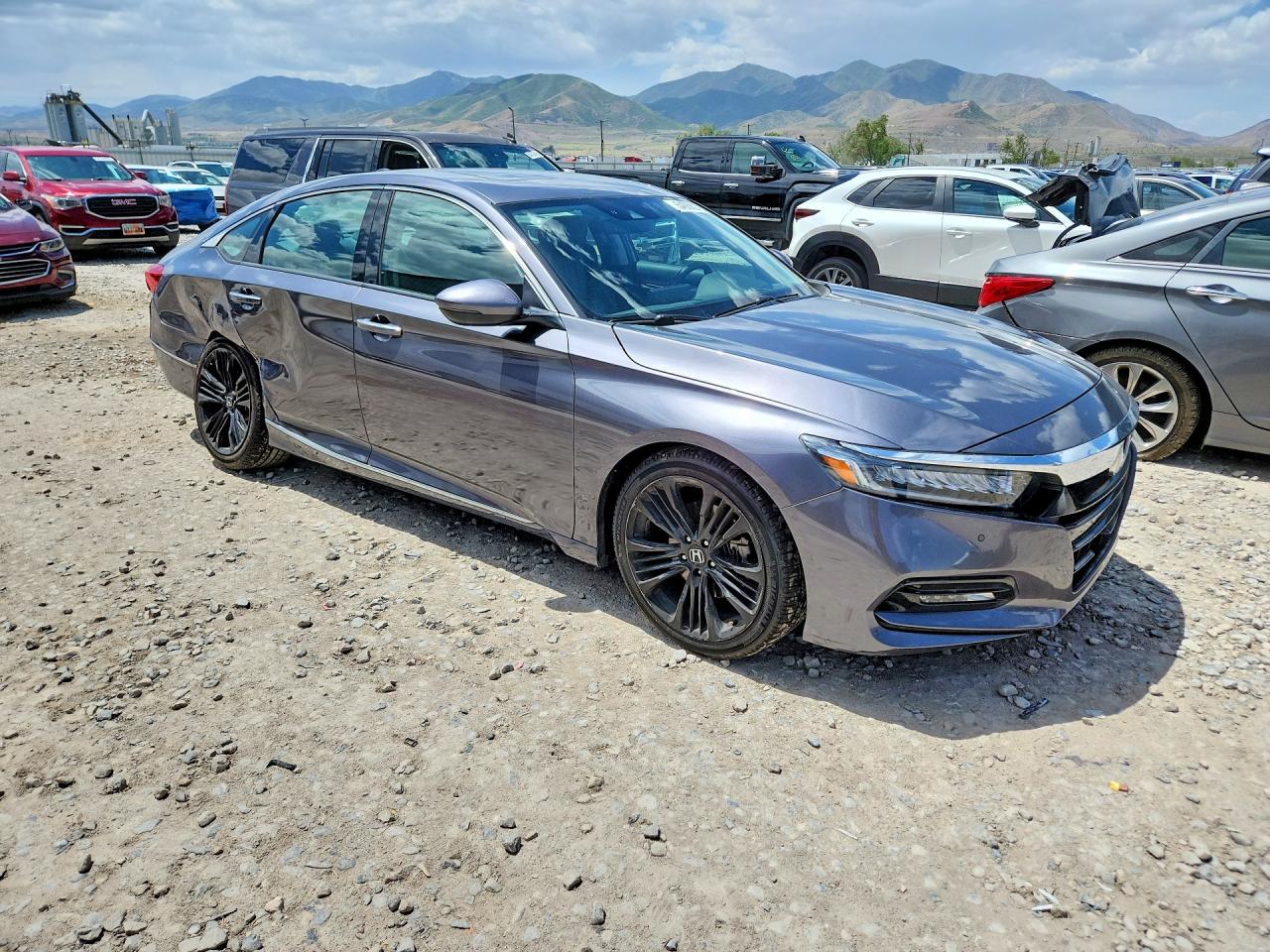 2018 HONDA ACCORD TOURING photo 7