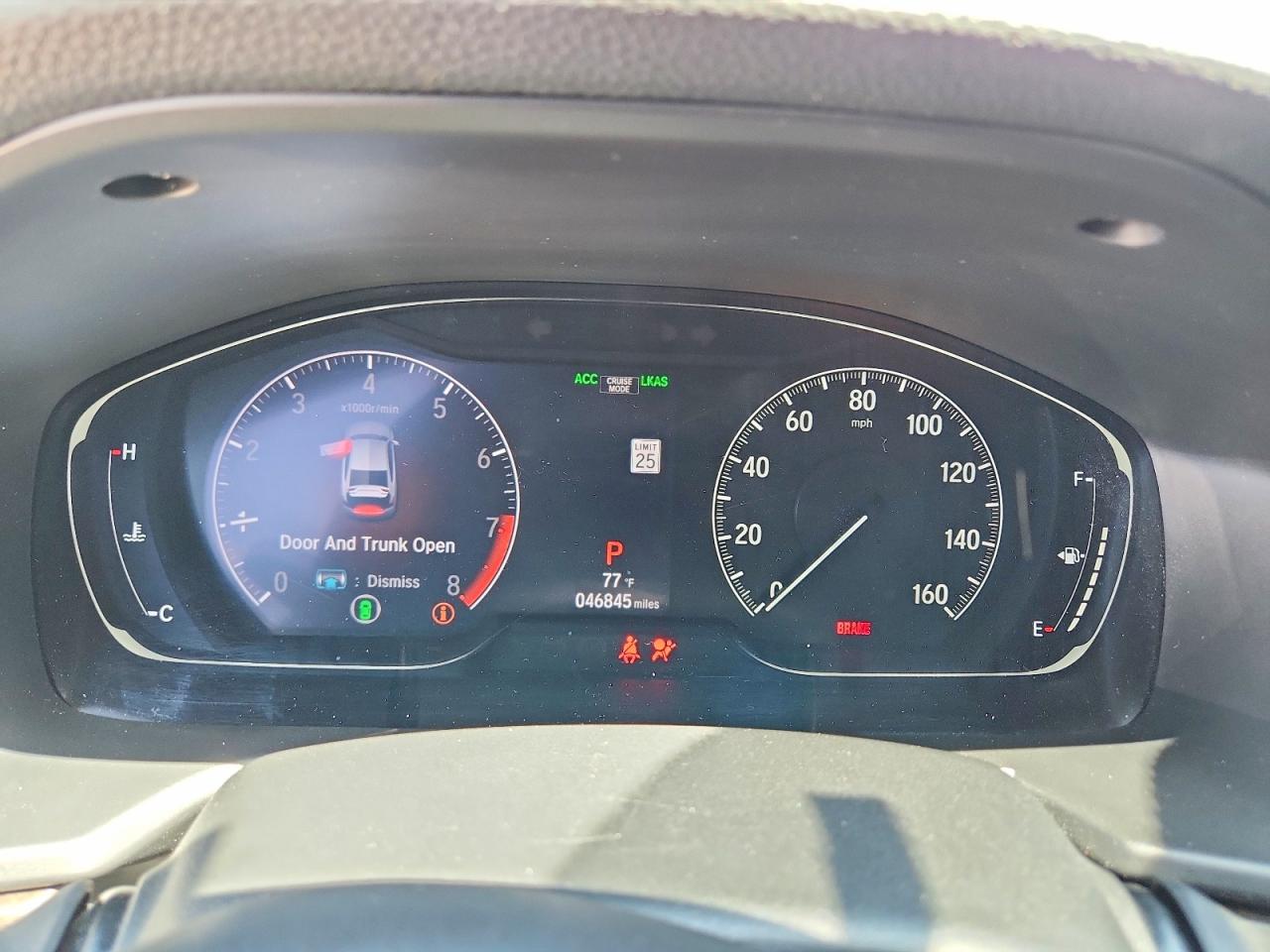 2018 HONDA ACCORD TOURING photo 17