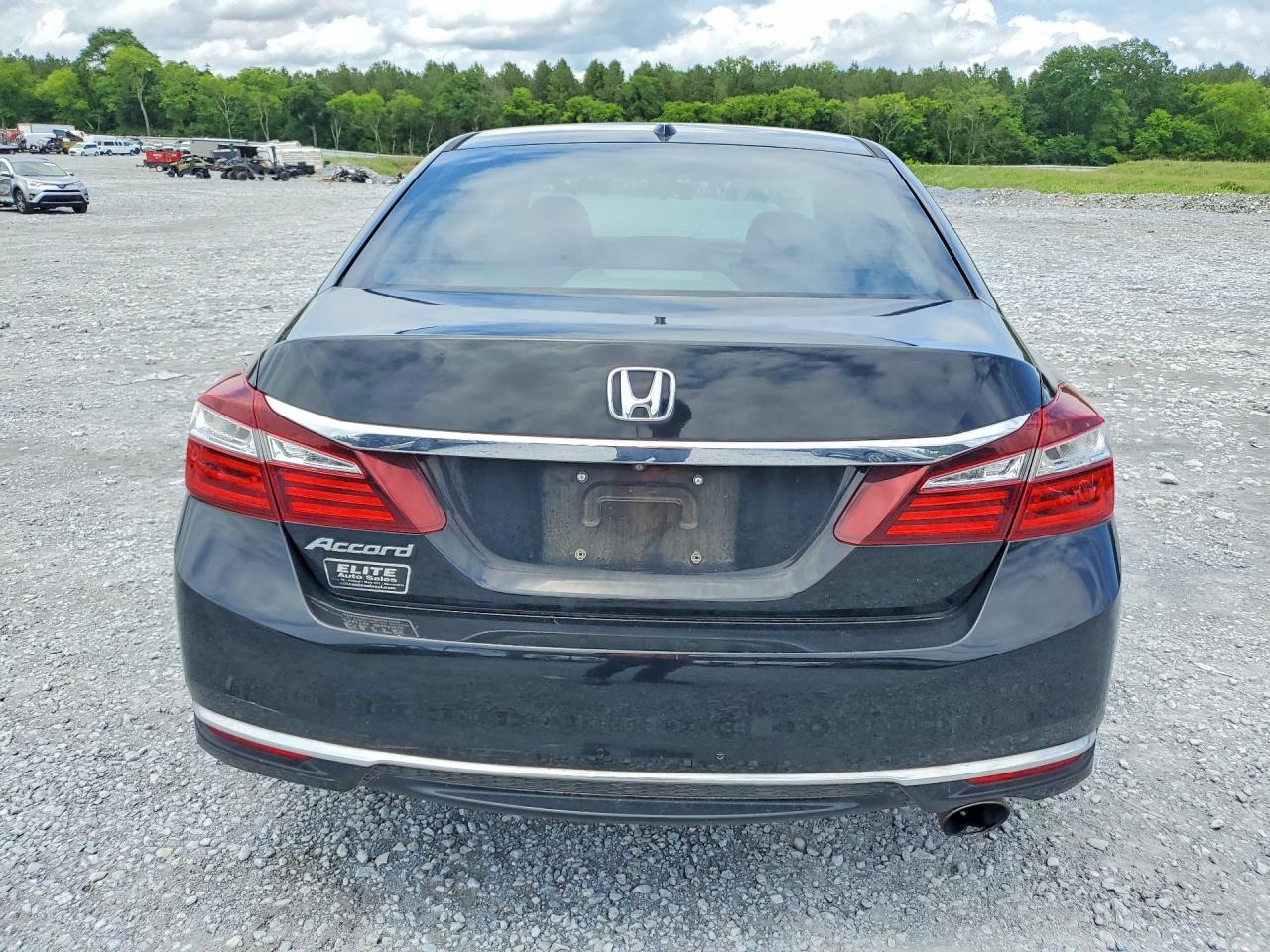 2016 HONDA ACCORD EX photo 11