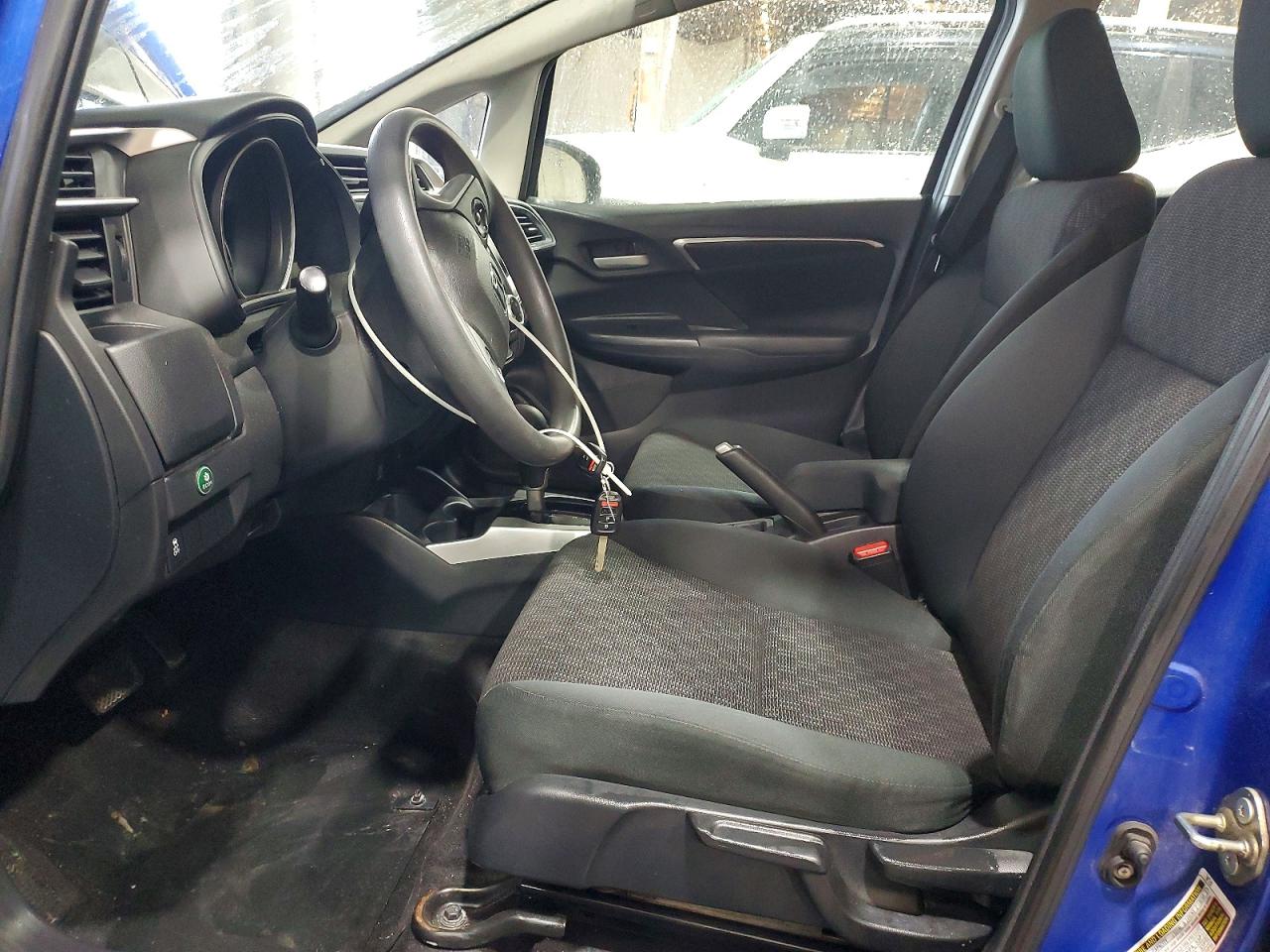 2017 HONDA FIT LX photo 19