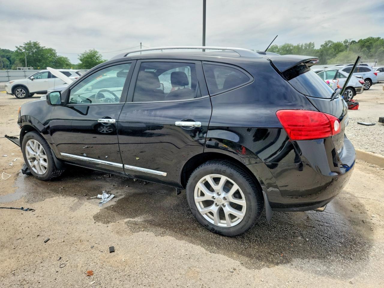 2011 NISSAN ROGUE S photo 3