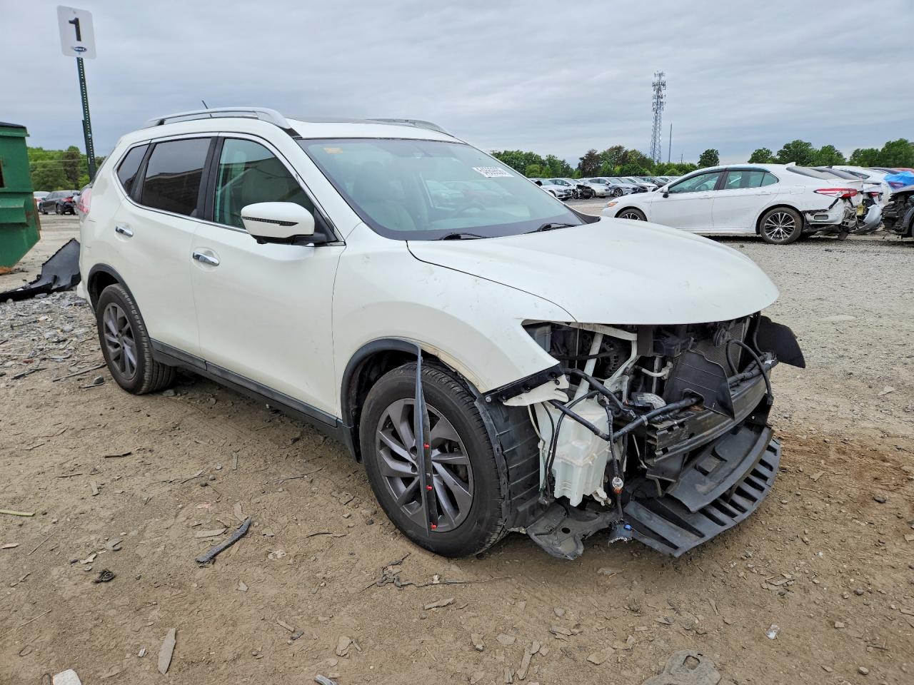 2016 NISSAN ROGUE SL photo 10