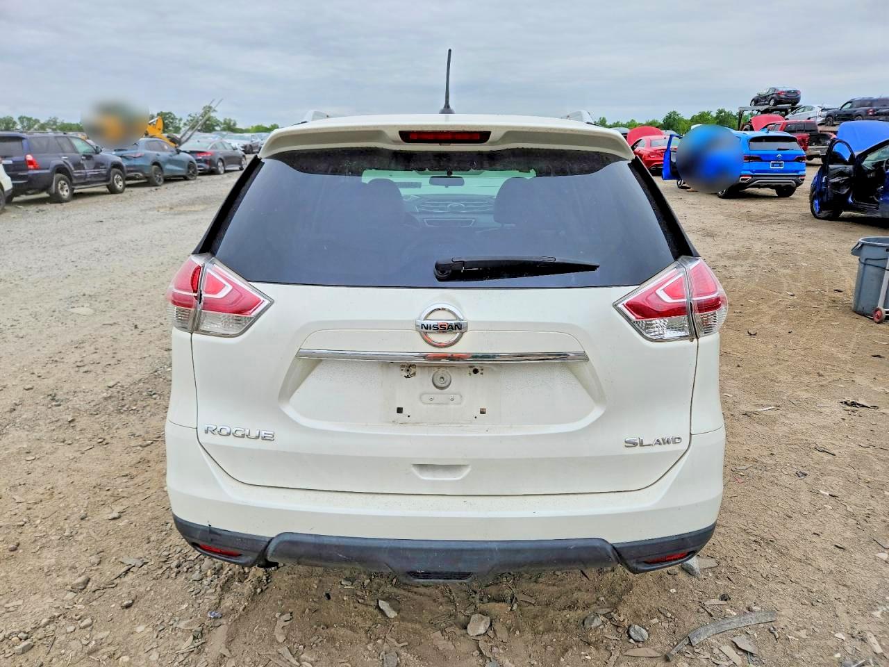 2016 NISSAN ROGUE SL photo 16