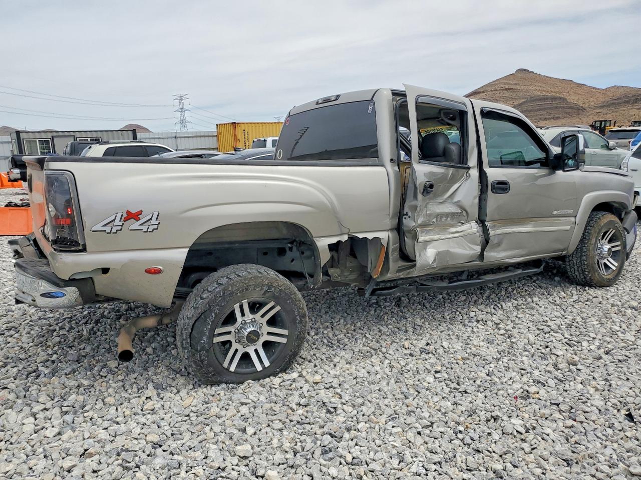 2003 CHEVROLET SILVERADO K1500 HEAVY DUTY photo 5