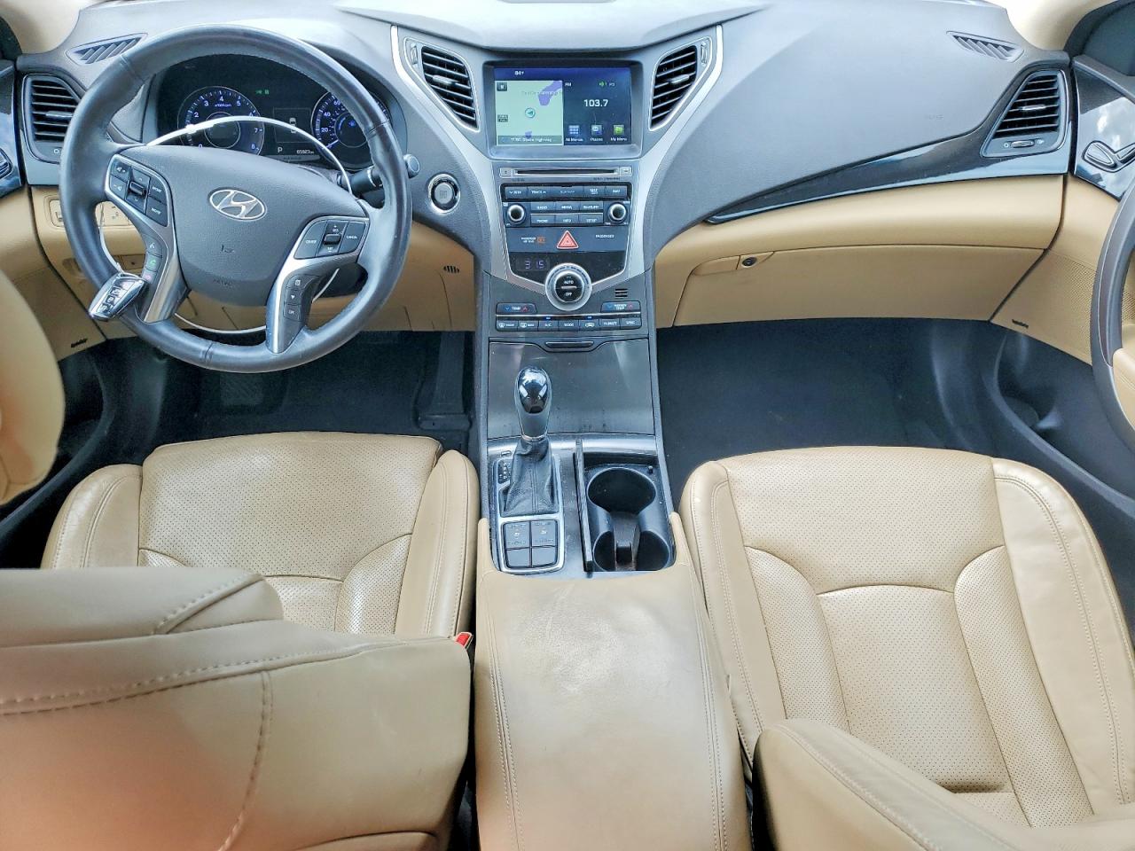 2016 HYUNDAI AZERA photo 15