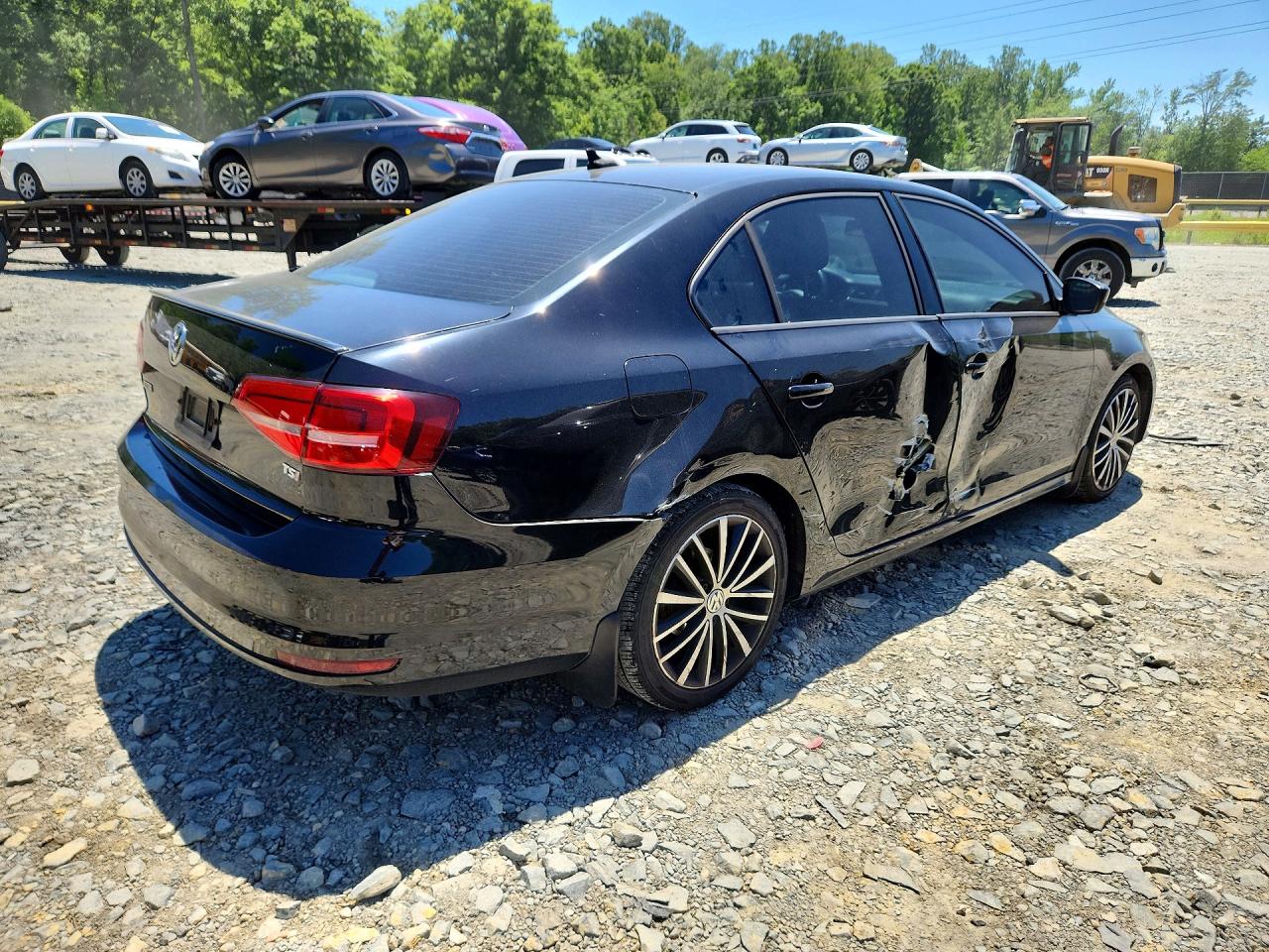 2015 VOLKSWAGEN JETTA SE photo 5