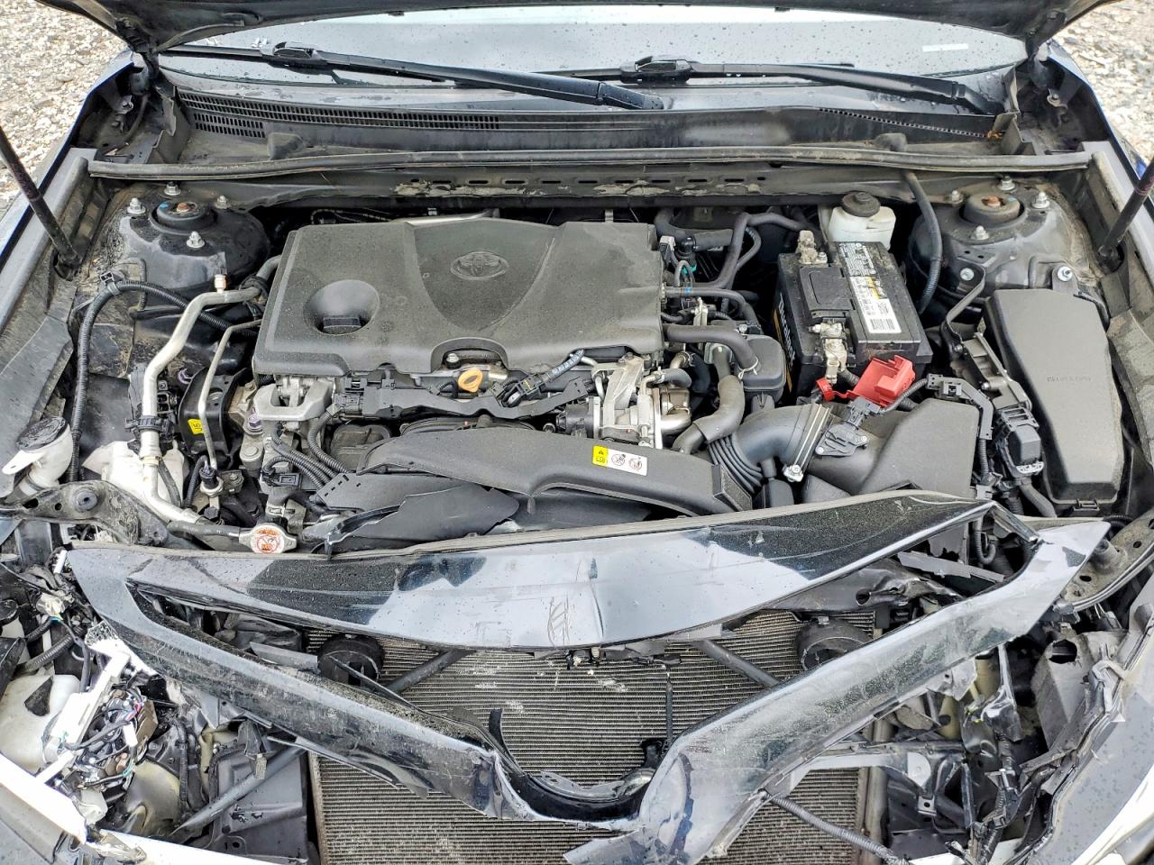 2019 TOYOTA CAMRY SE photo 31