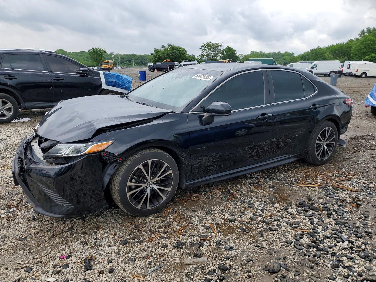 2019 TOYOTA CAMRY