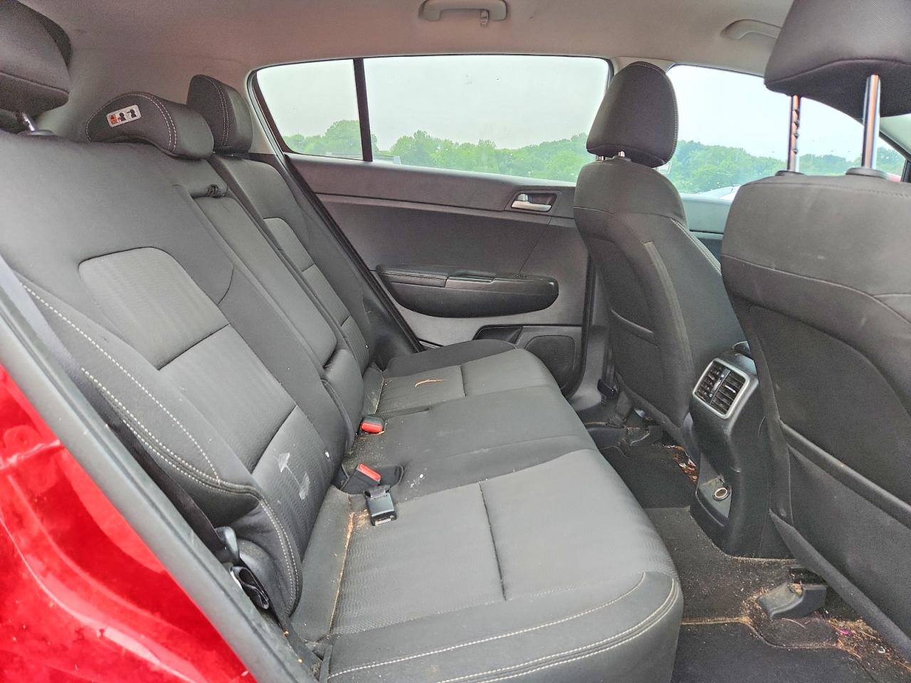 2017 KIA SPORTAGE LX photo 21