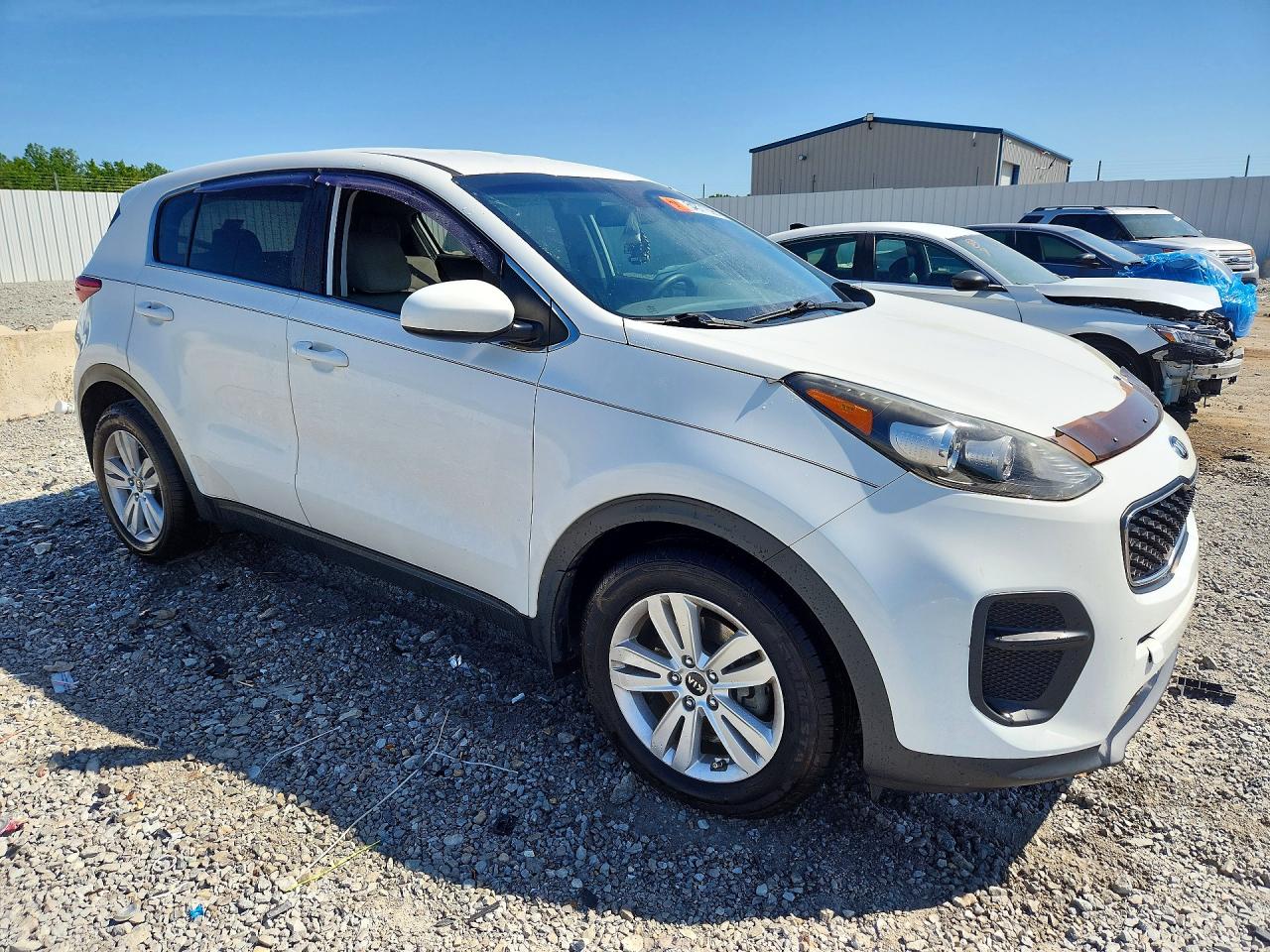 2017 KIA SPORTAGE LX photo 7