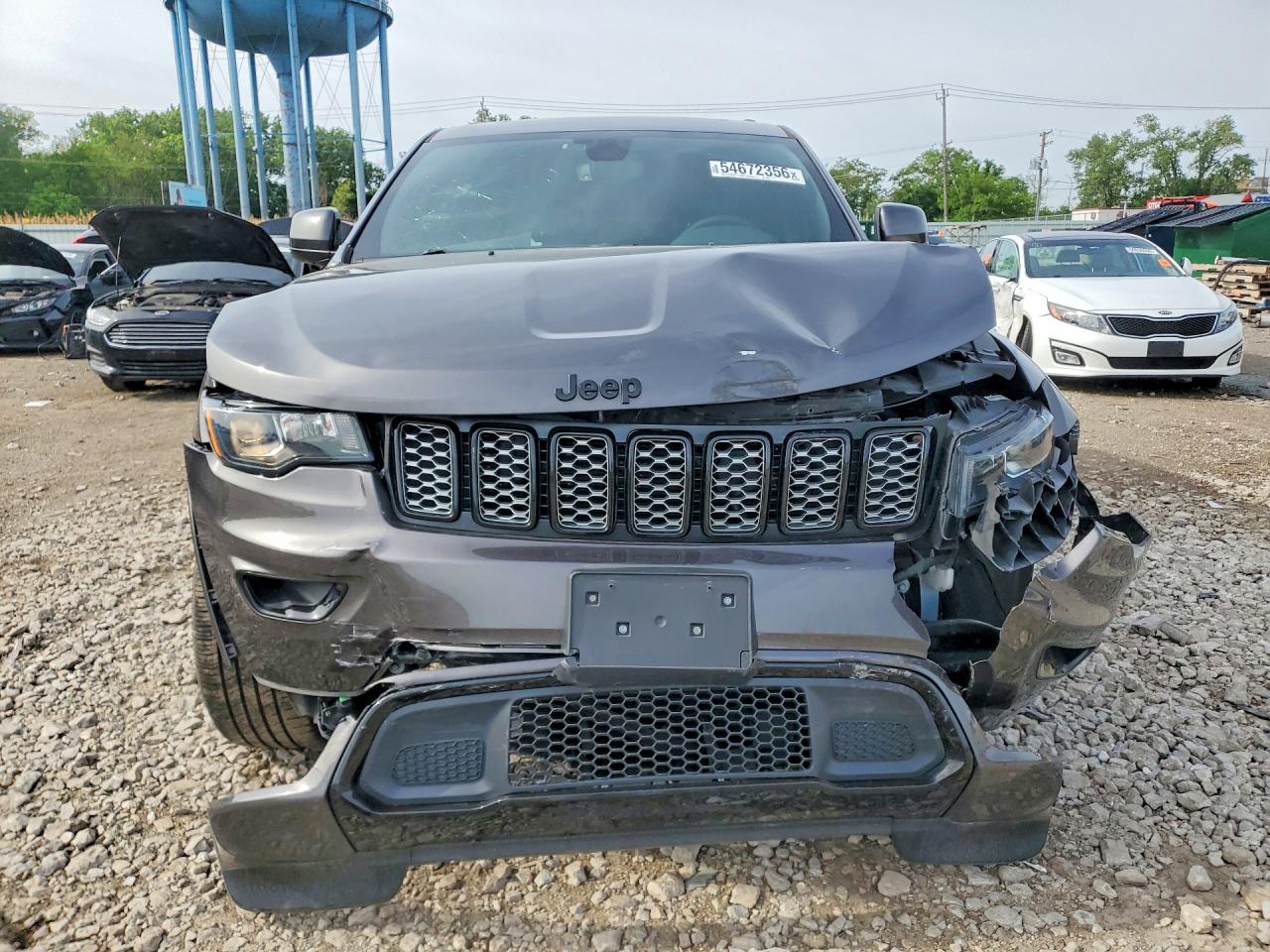 2018 JEEP GRAND CHEROKEE LAREDO photo 5