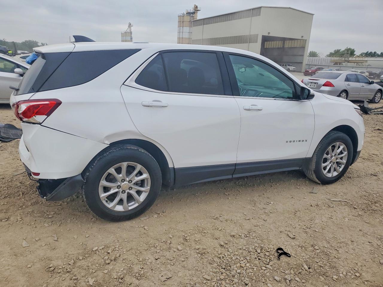 2018 CHEVROLET EQUINOX LT photo 5