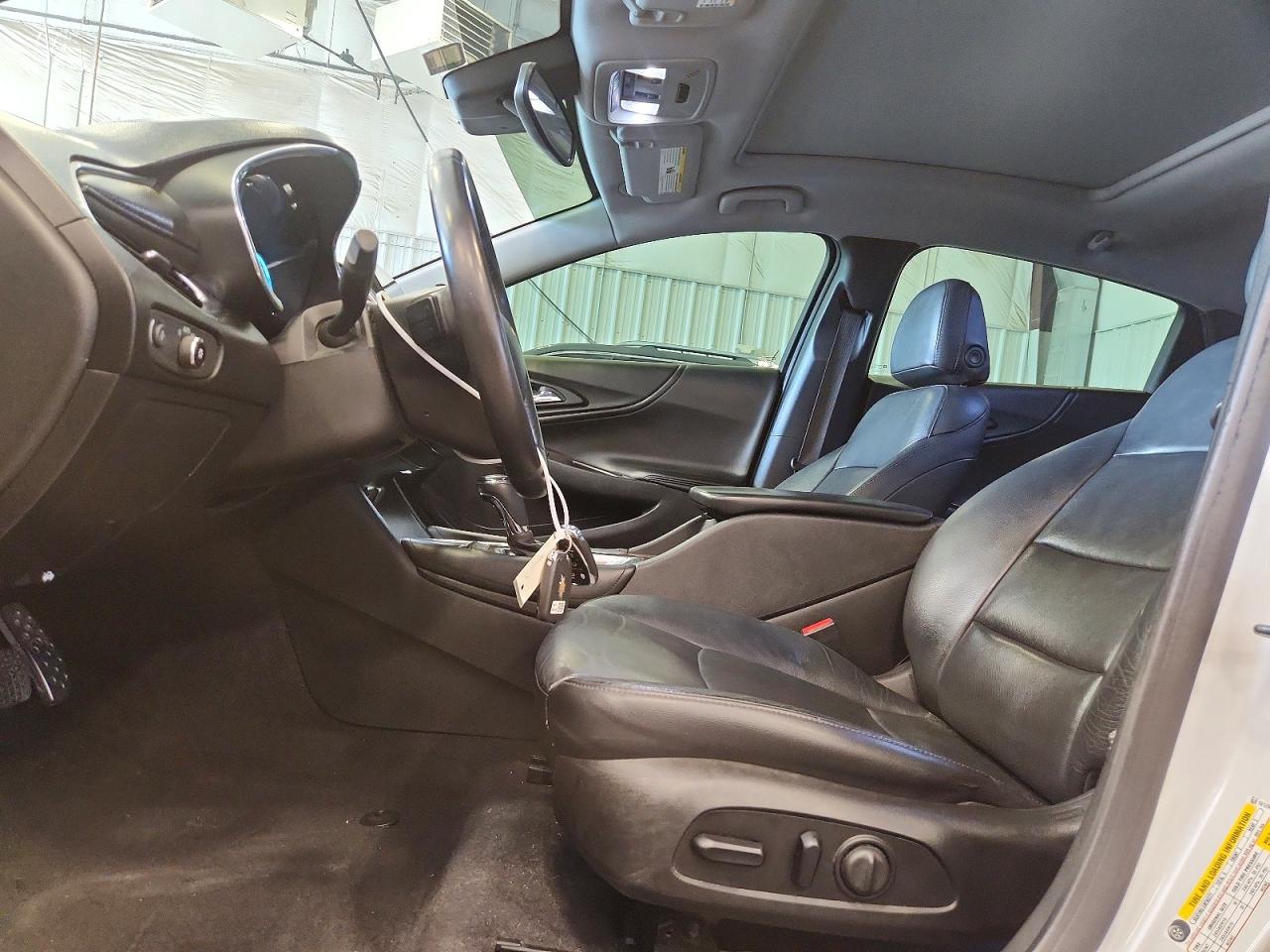 2017 CHEVROLET MALIBU PREMIER photo 19