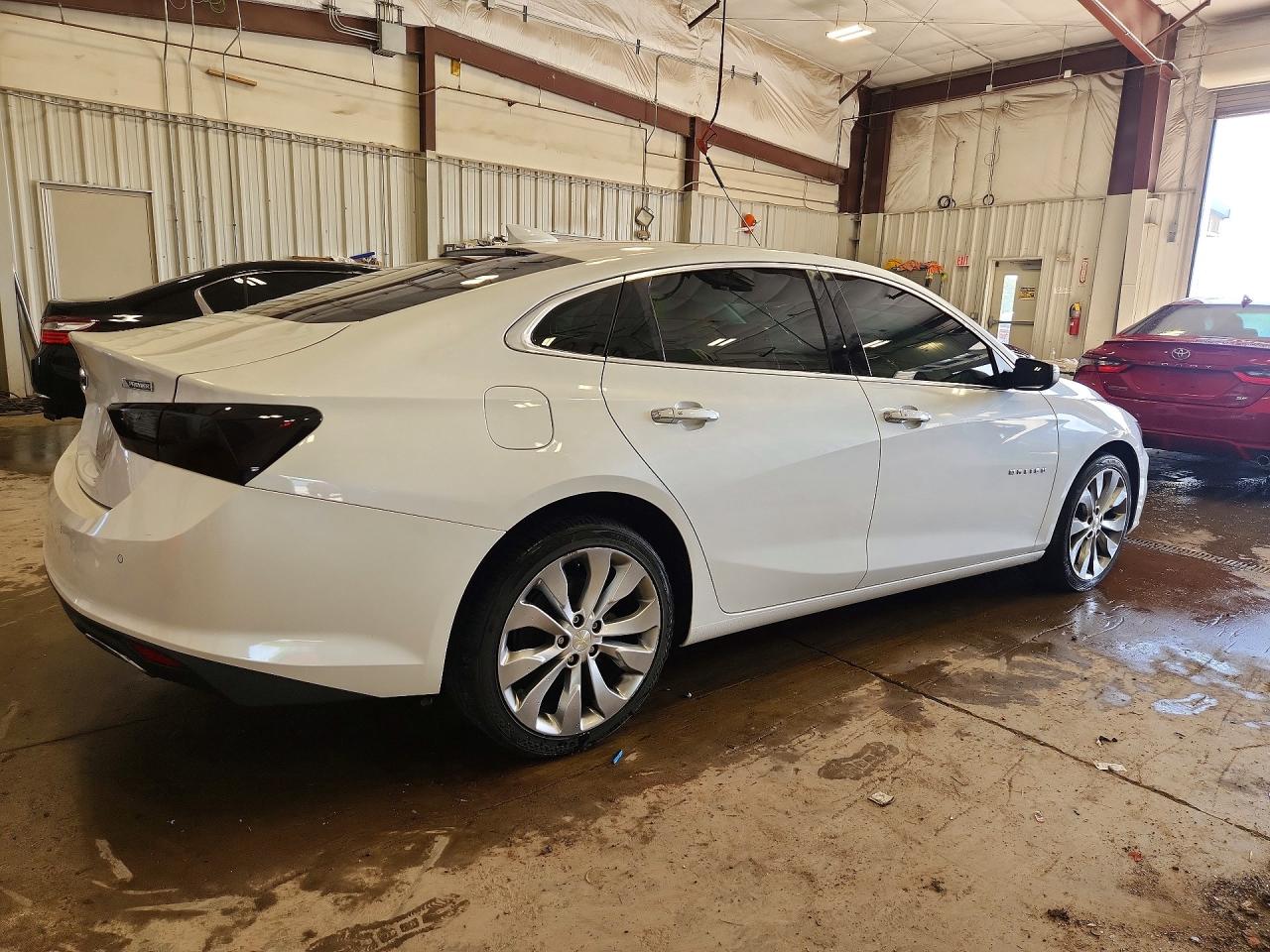 2017 CHEVROLET MALIBU PREMIER photo 7