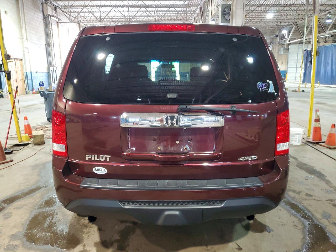 2015 HONDA PILOT LX photo 11