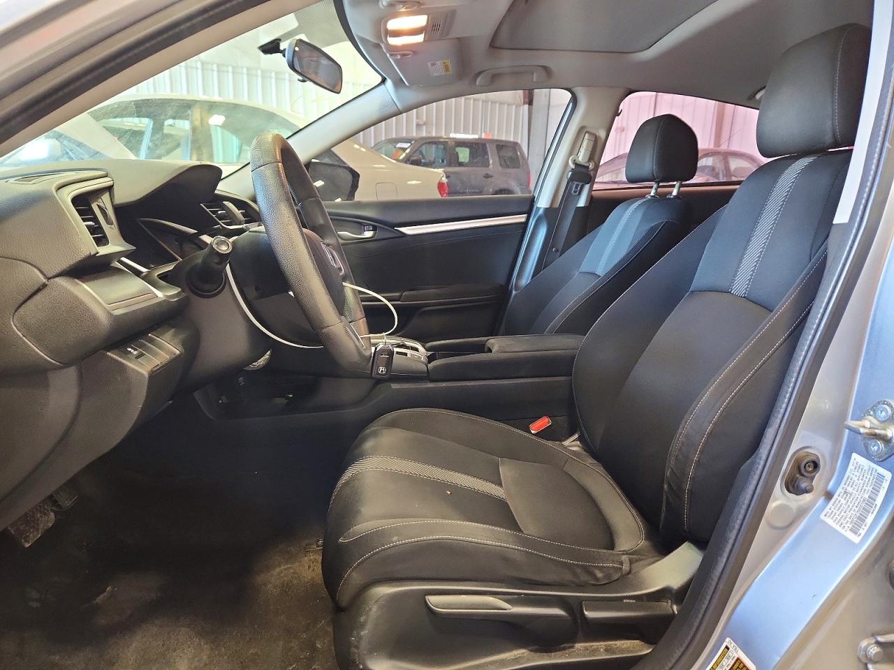 2016 HONDA CIVIC EX photo 19