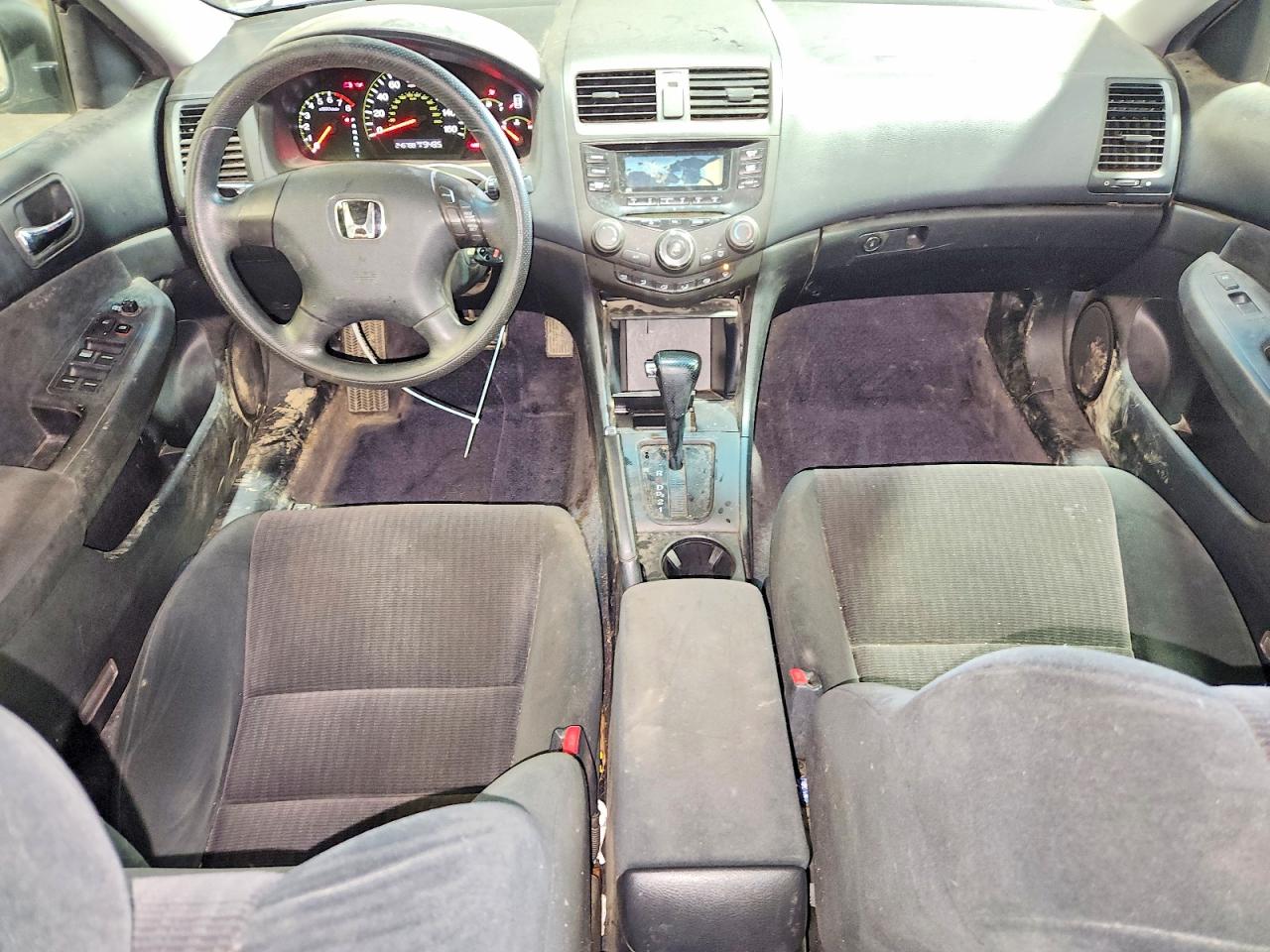 2005 HONDA ACCORD LX photo 22