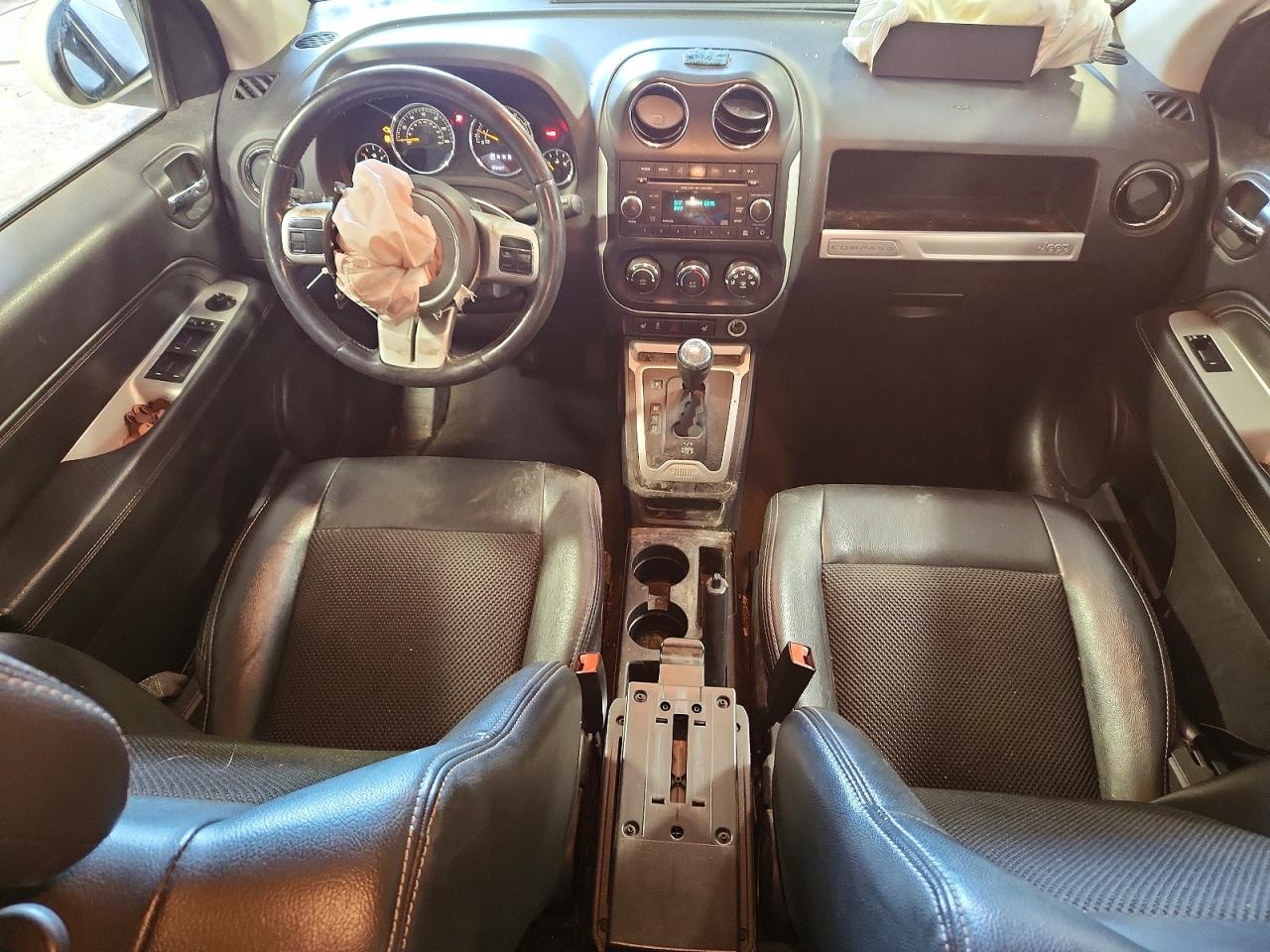 2016 JEEP COMPASS LATITUDE photo 8