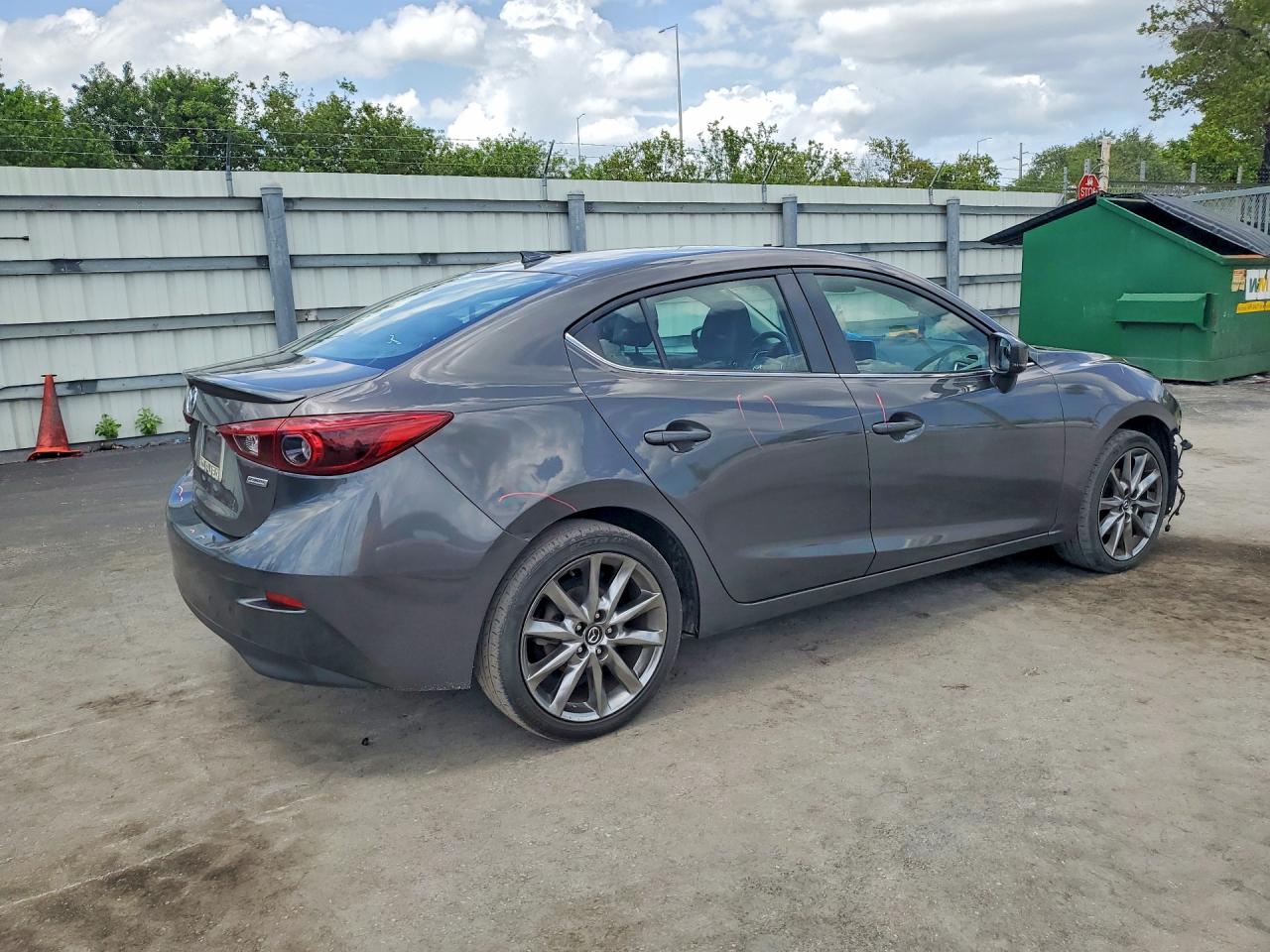 2018 MAZDA 3 GRAND TOURING photo 5