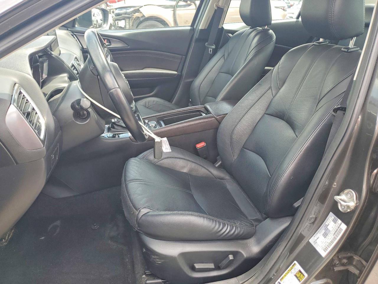 2018 MAZDA 3 GRAND TOURING photo 13