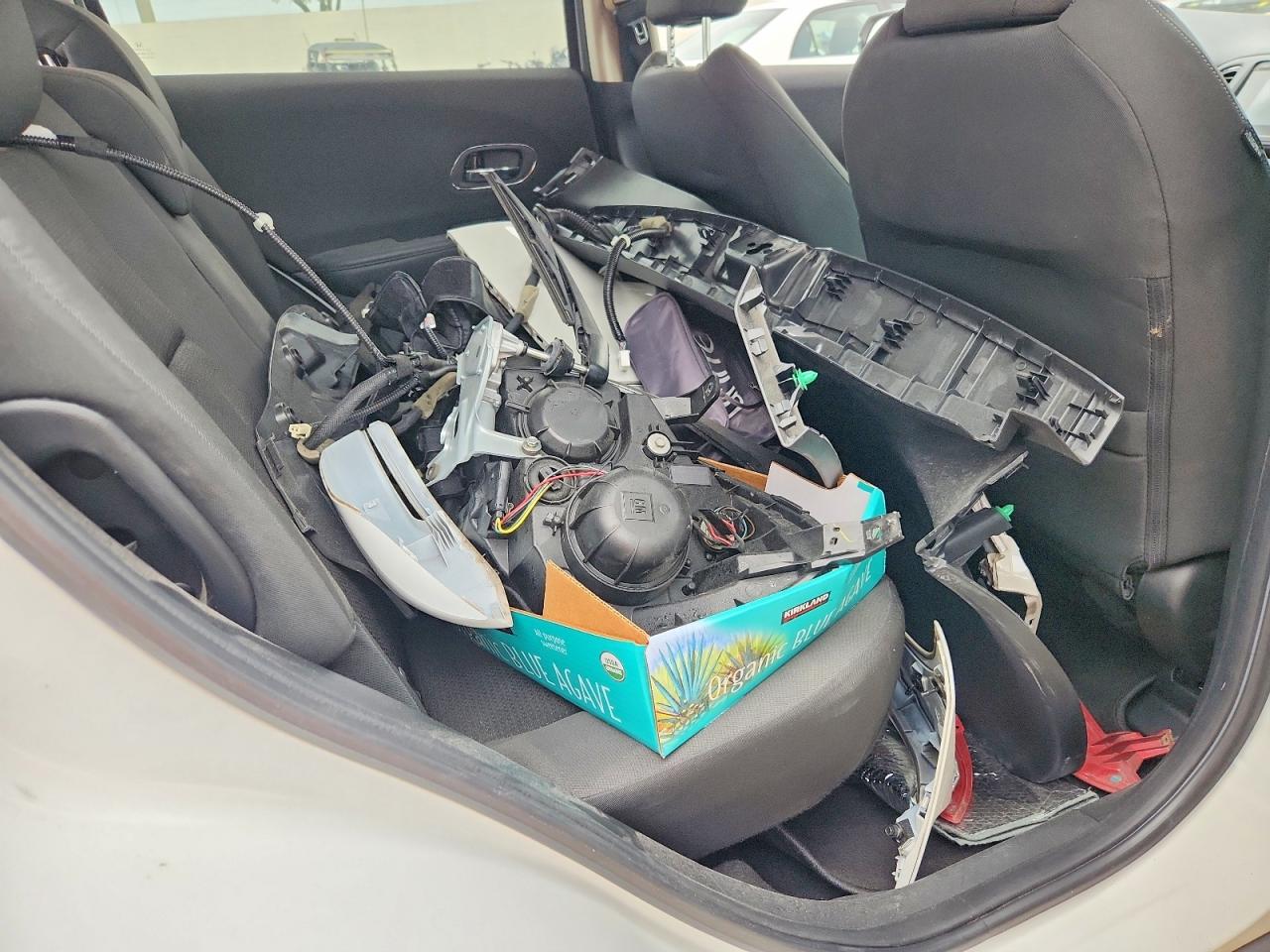2021 HONDA HR-V EX photo 11