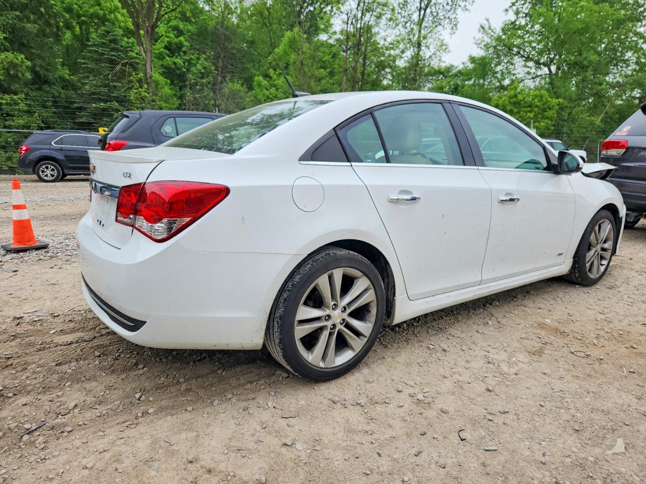2014 CHEVROLET CRUZE LTZ photo 7