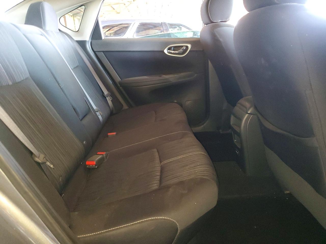 2018 NISSAN SENTRA SV photo 10