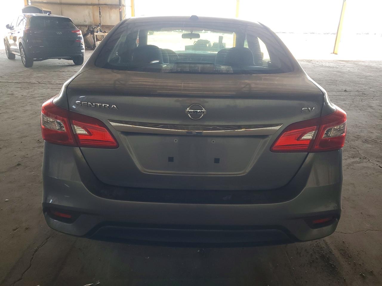 2018 NISSAN SENTRA SV photo 6