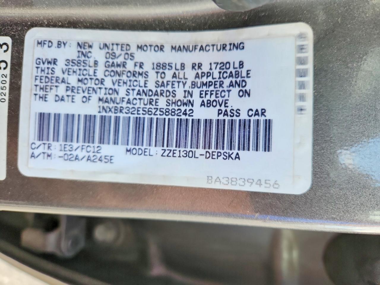 2006 TOYOTA COROLLA S photo 25