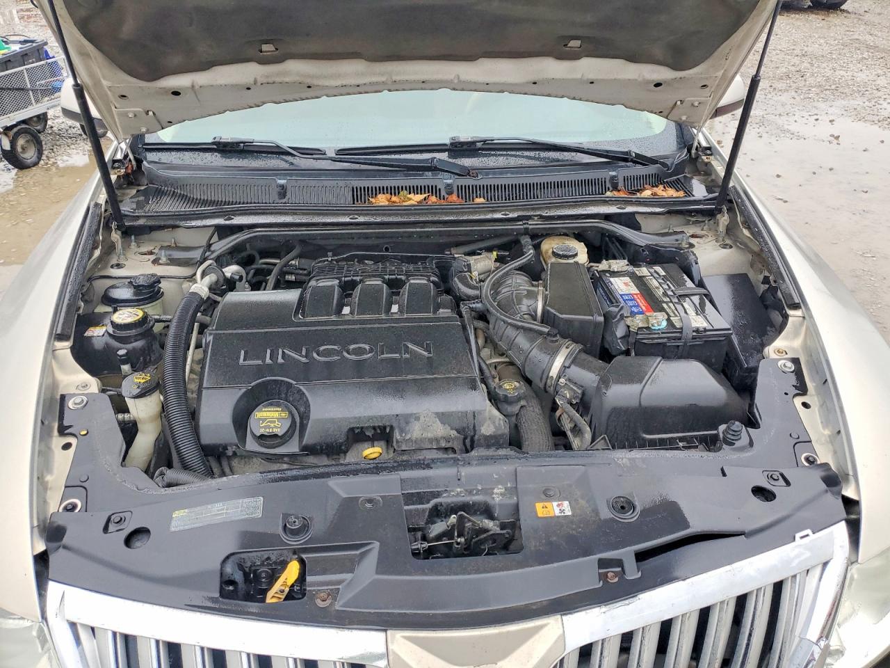 2009 LINCOLN MKS photo 21