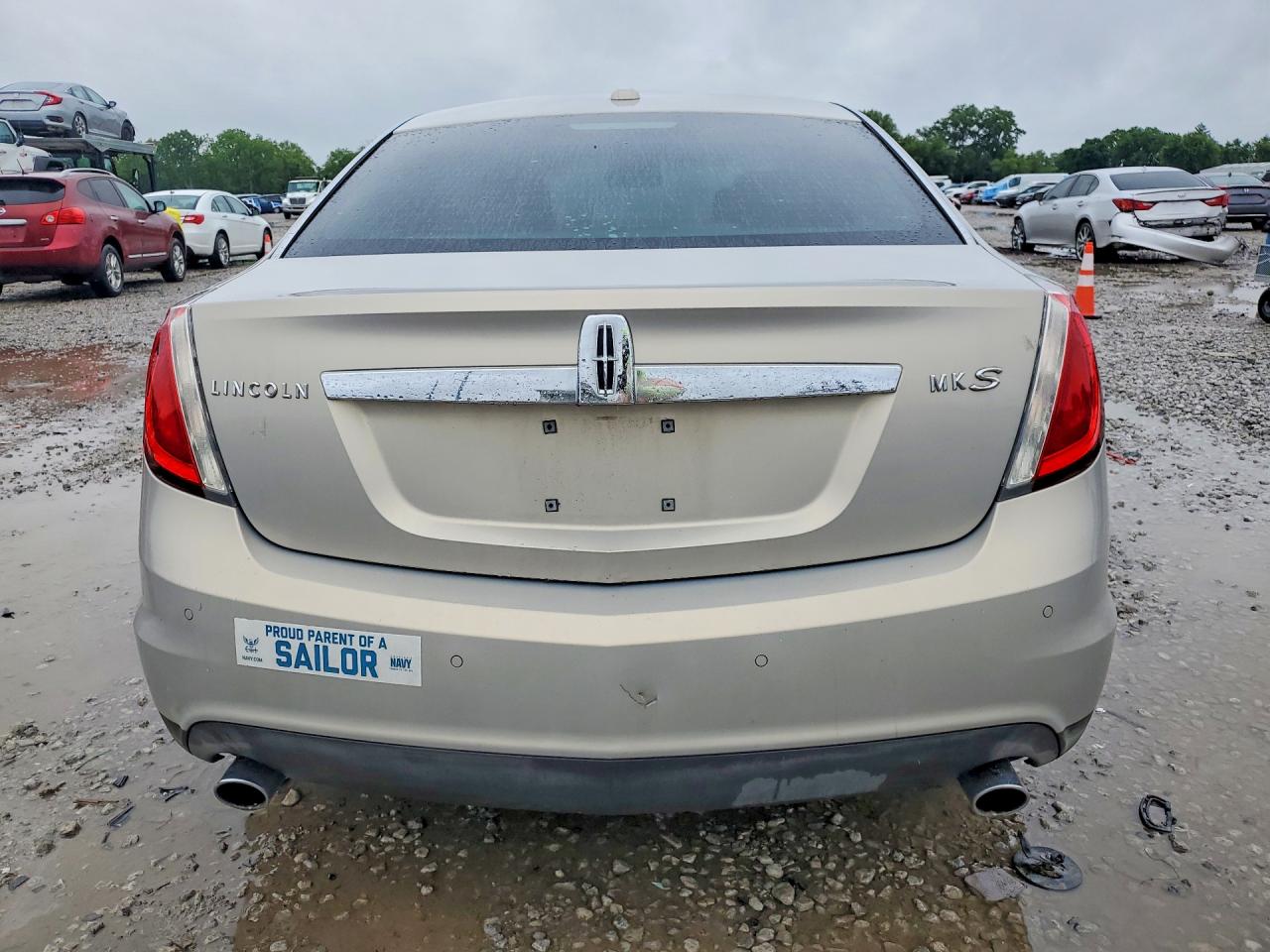 2009 LINCOLN MKS photo 11
