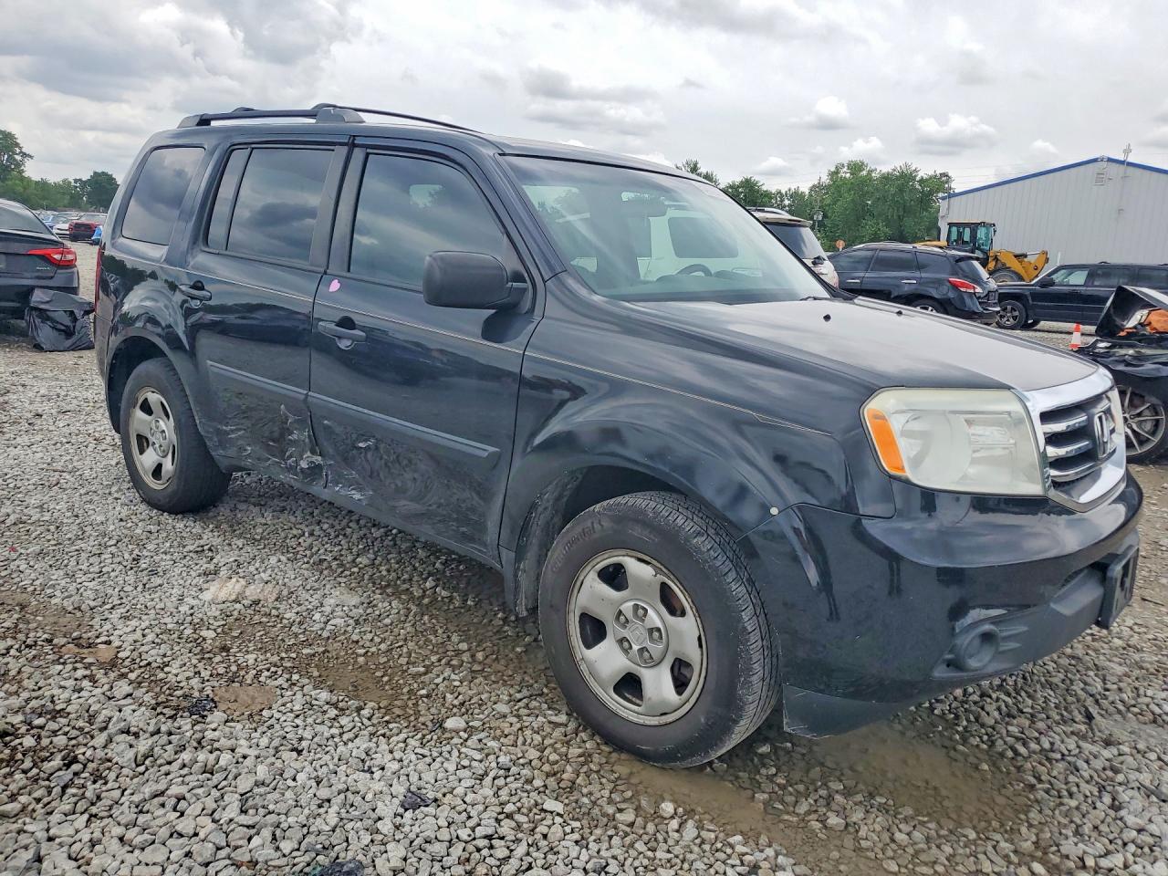 2012 HONDA PILOT LX photo 7