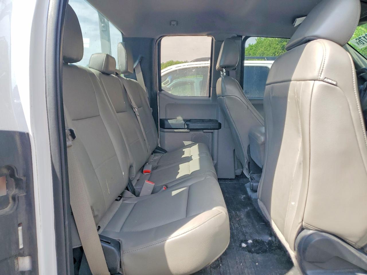 2017 FORD F150 SUPER CAB photo 19