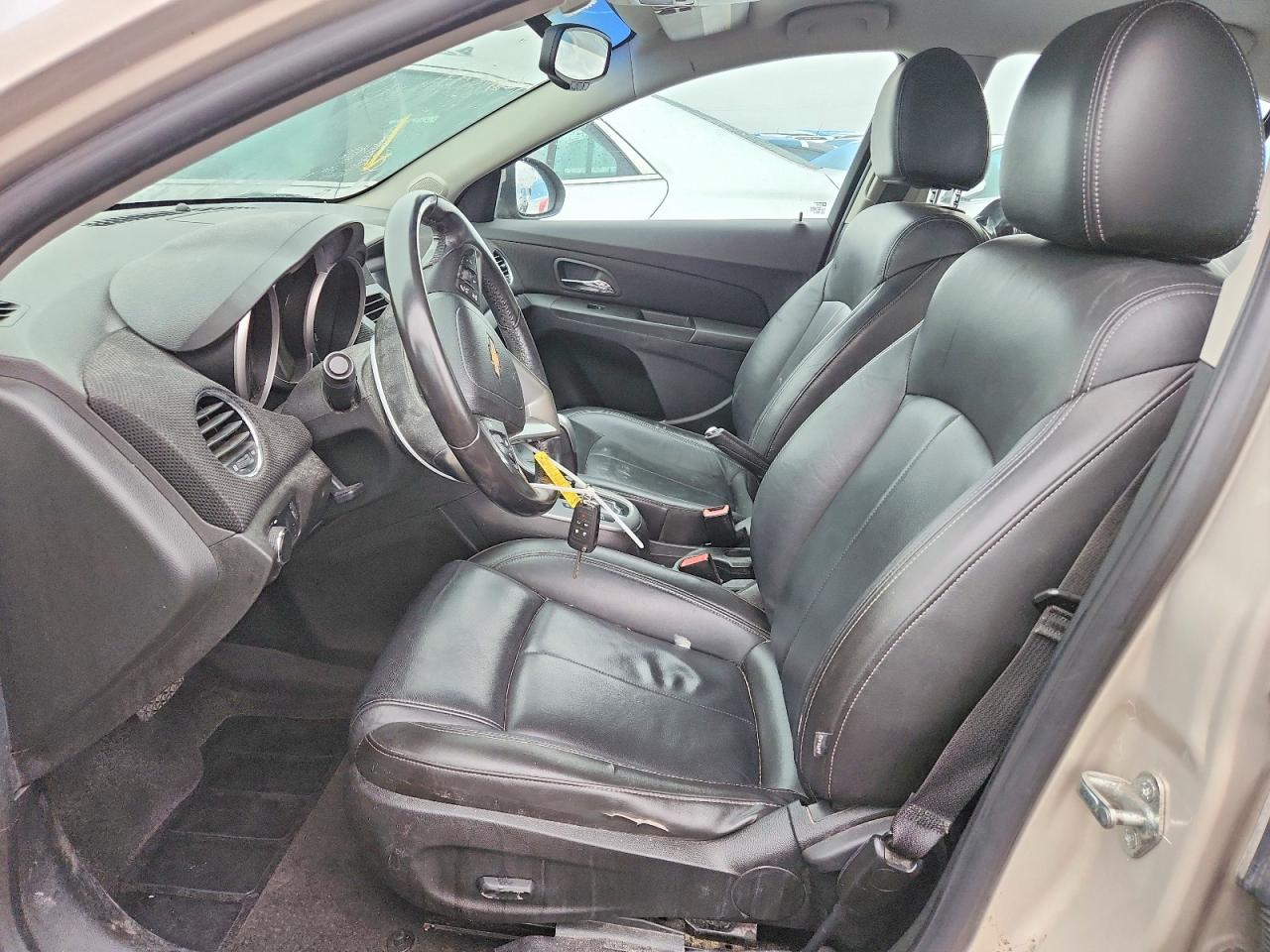 2011 CHEVROLET CRUZE LT photo 13