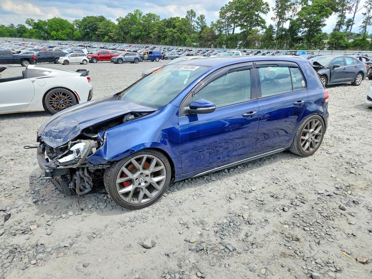 2013 VOLKSWAGEN GTI
