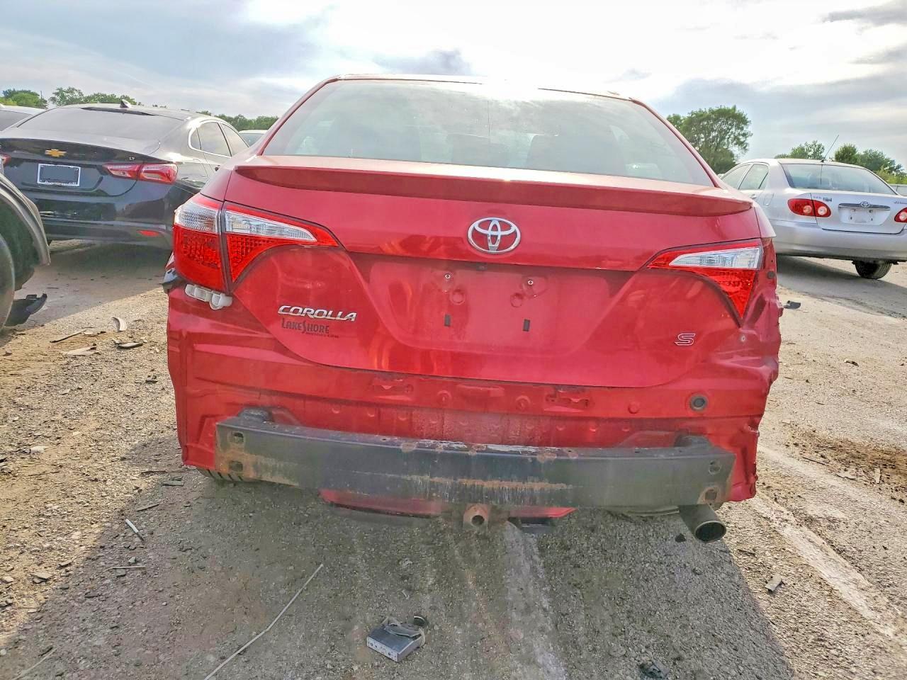 2016 TOYOTA COROLLA S PLUS photo 11