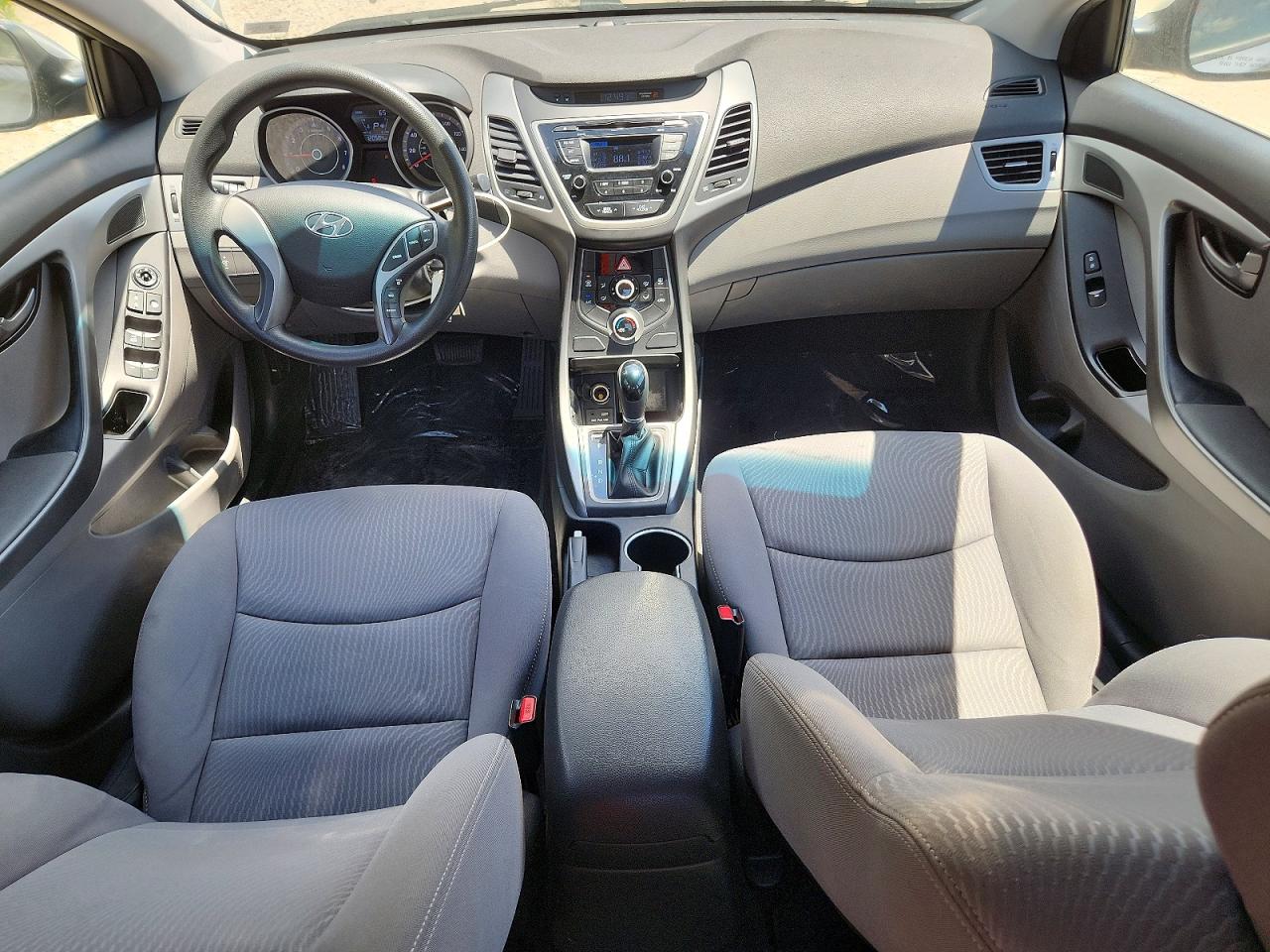 2015 HYUNDAI ELANTRA SE photo 15