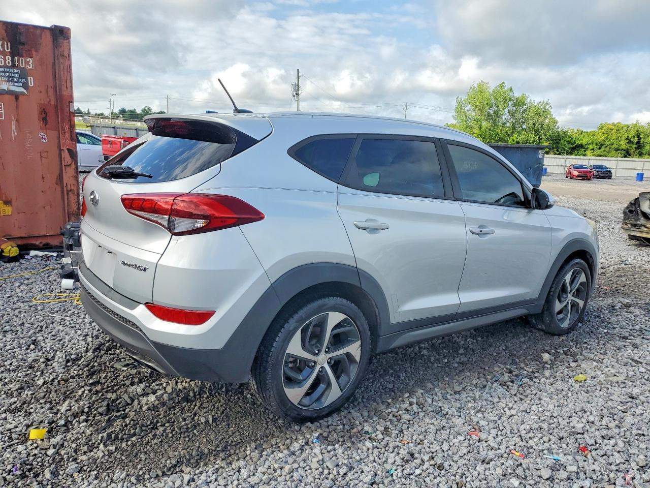 2016 HYUNDAI TUCSON SPORT photo 5