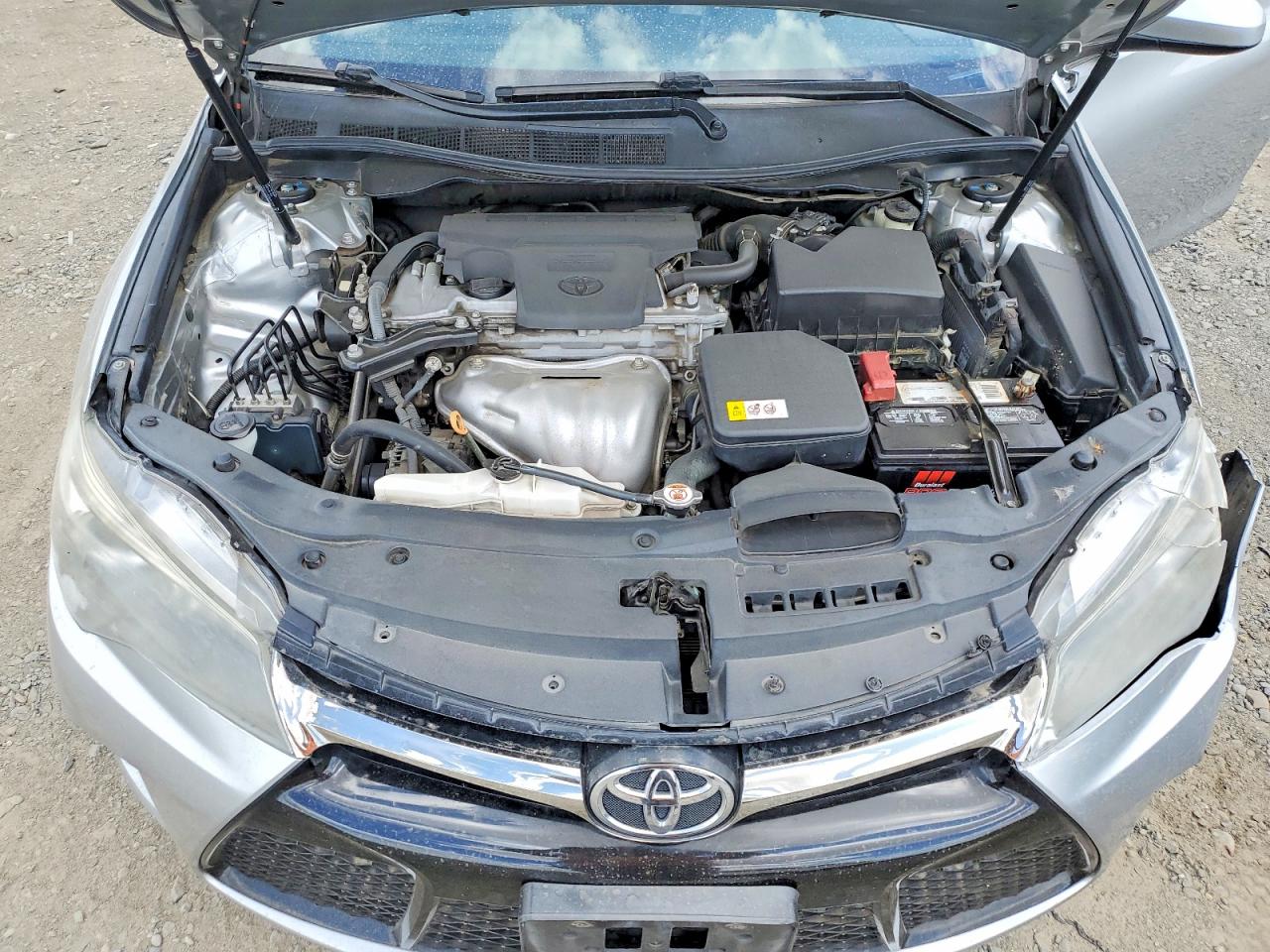 2017 TOYOTA CAMRY SE photo 11
