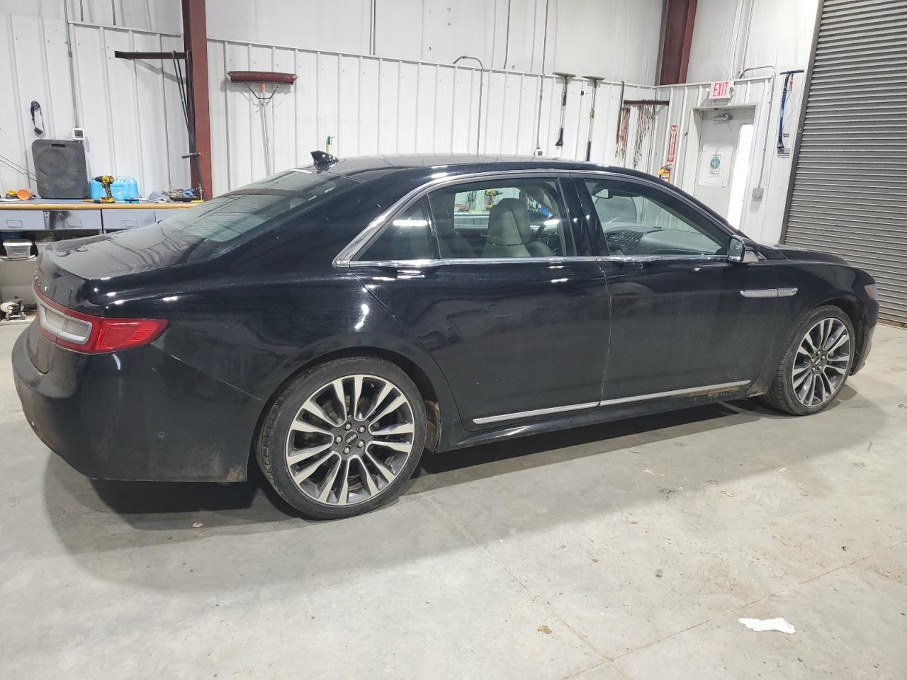 2018 LINCOLN CONTINENTAL SELECT photo 7
